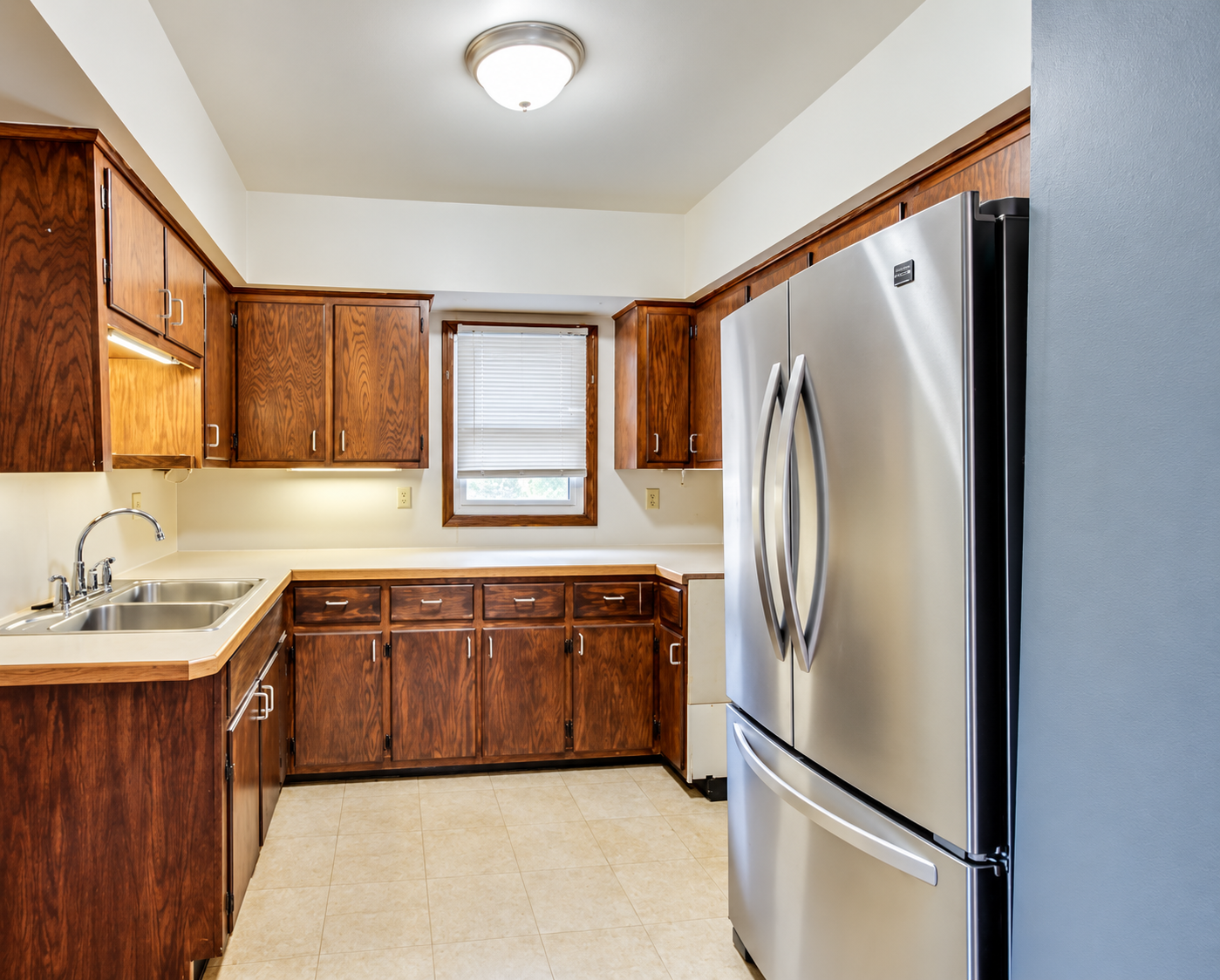 View of Residential Income at 315 25th Avenue, Minneapolis MN 55411, Minneapolis (16 of 23) - Mike Wilen | Minnesota Team Real Estate