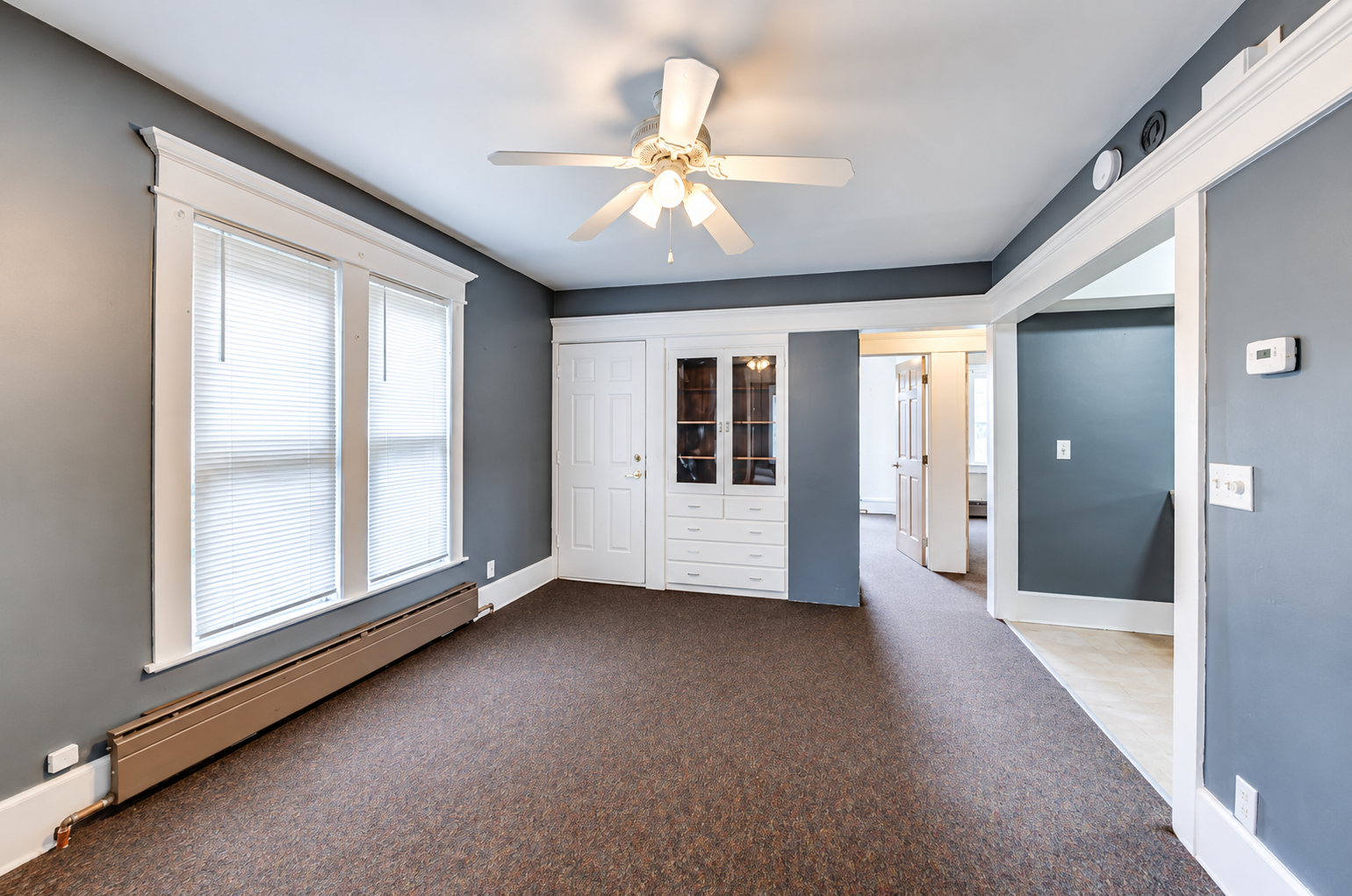 View of Residential Income at 315 25th Avenue, Minneapolis MN 55411, Minneapolis (13 of 23) - Mike Wilen | Minnesota Team Real Estate