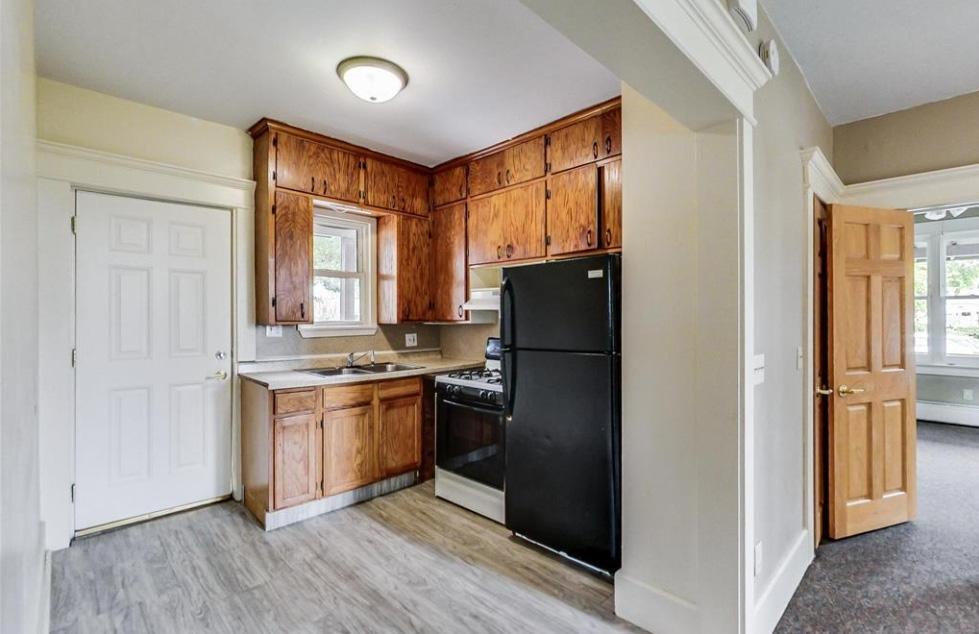 View of Residential Income at 315 25th Avenue, Minneapolis MN 55411, Minneapolis (10 of 23) - Mike Wilen | Minnesota Team Real Estate