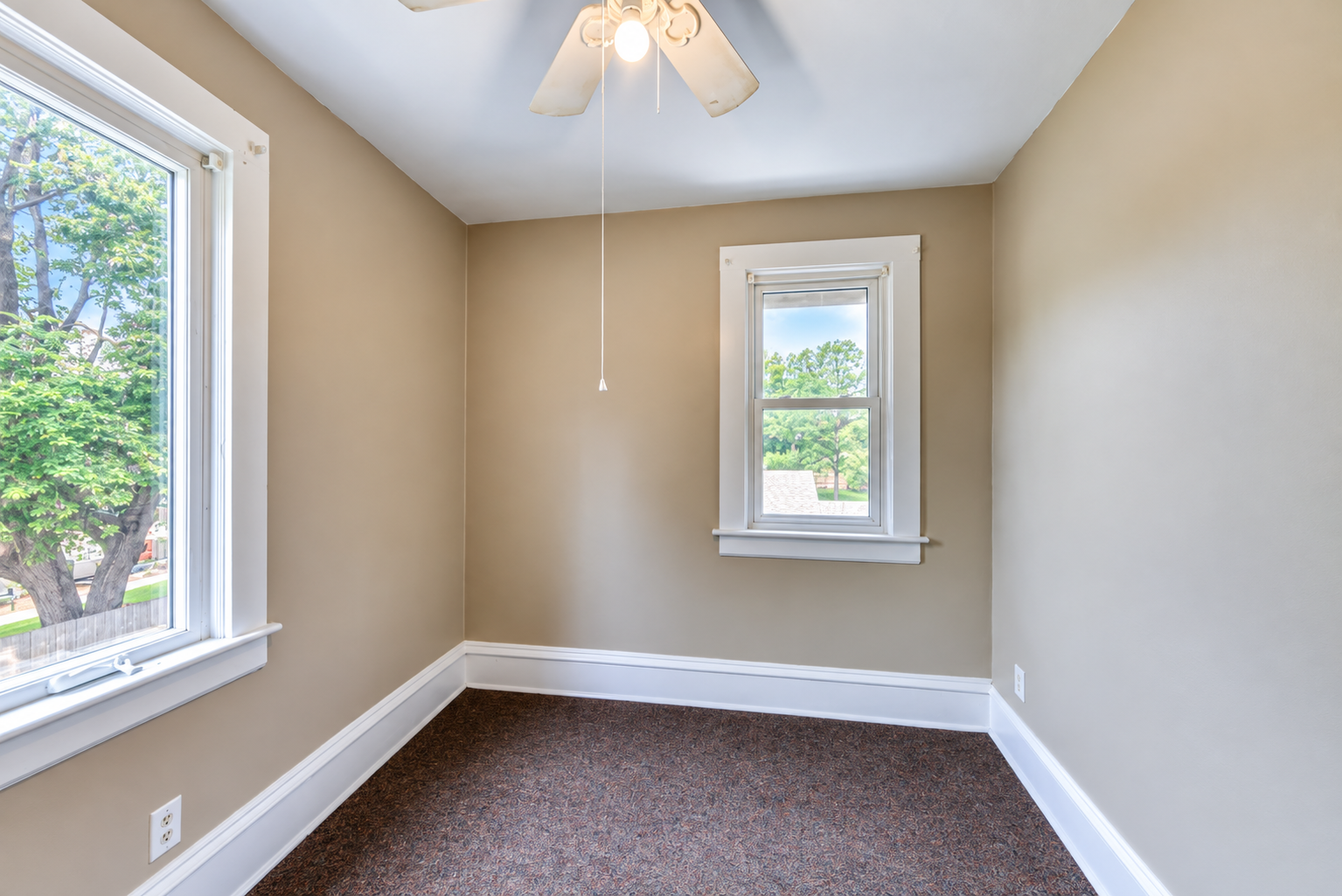 View of Residential Income at 315 25th Avenue, Minneapolis MN 55411, Minneapolis (6 of 23) - Mike Wilen | Minnesota Team Real Estate