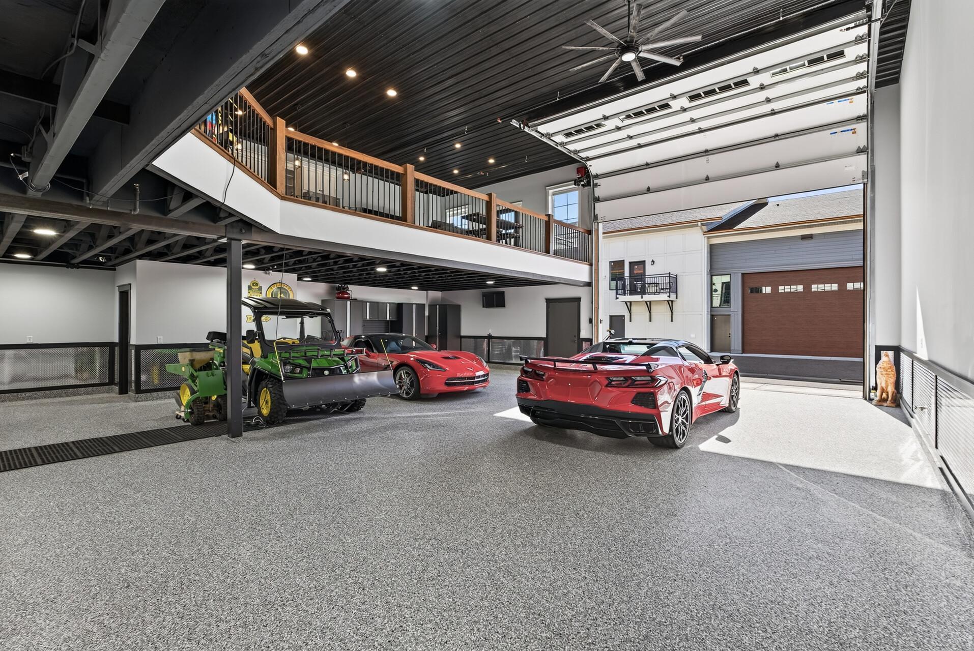 View of Commercial Sale at 3560 Arrowhead Drive, Medina MN 55340, Medina (8 of 34) - Mike Wilen | Minnesota Team Real Estate