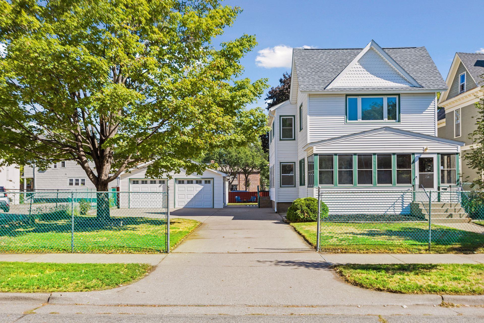 View of Residential Income at 409 6th Street, Minneapolis MN 55414, Minneapolis (59 of 59) - Mike Wilen | Minnesota Team Real Estate
