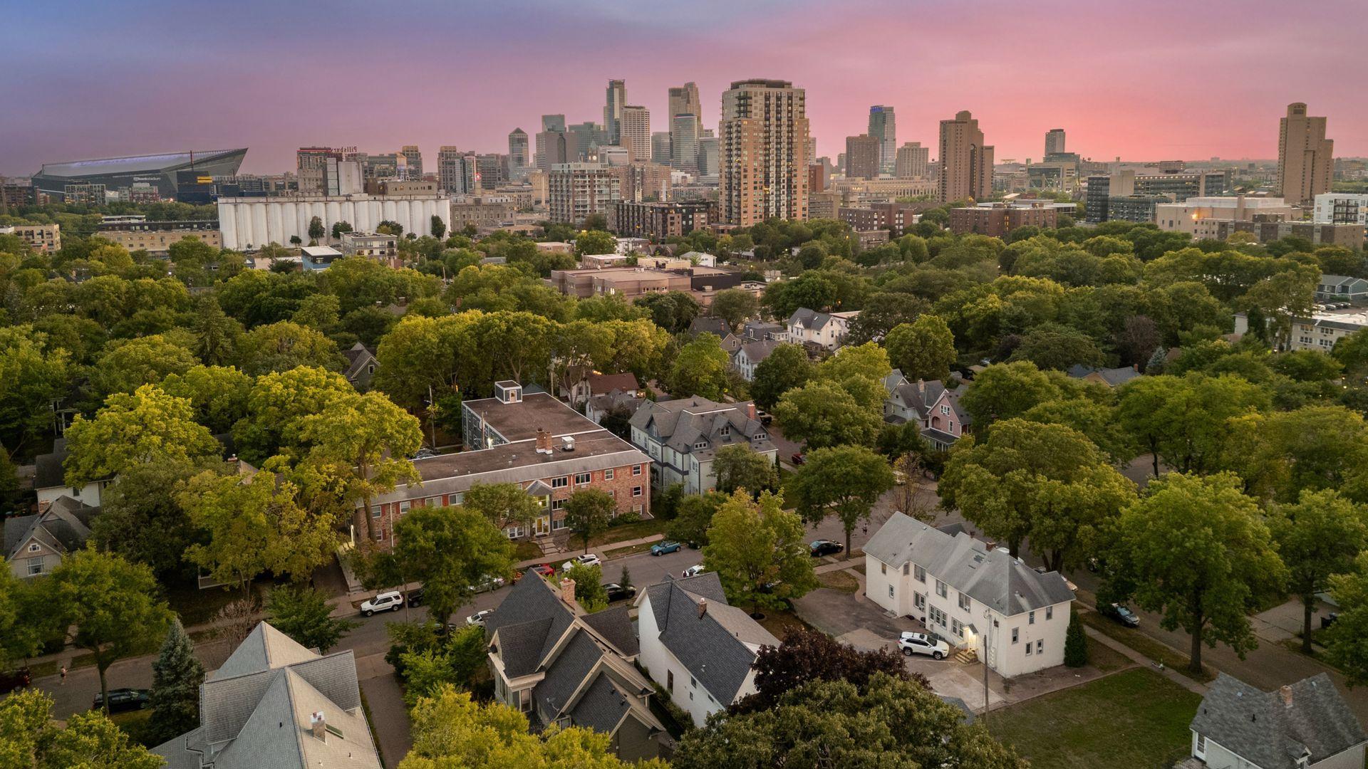 View of Residential Income at 409 6th Street, Minneapolis MN 55414, Minneapolis (57 of 59) - Mike Wilen | Minnesota Team Real Estate