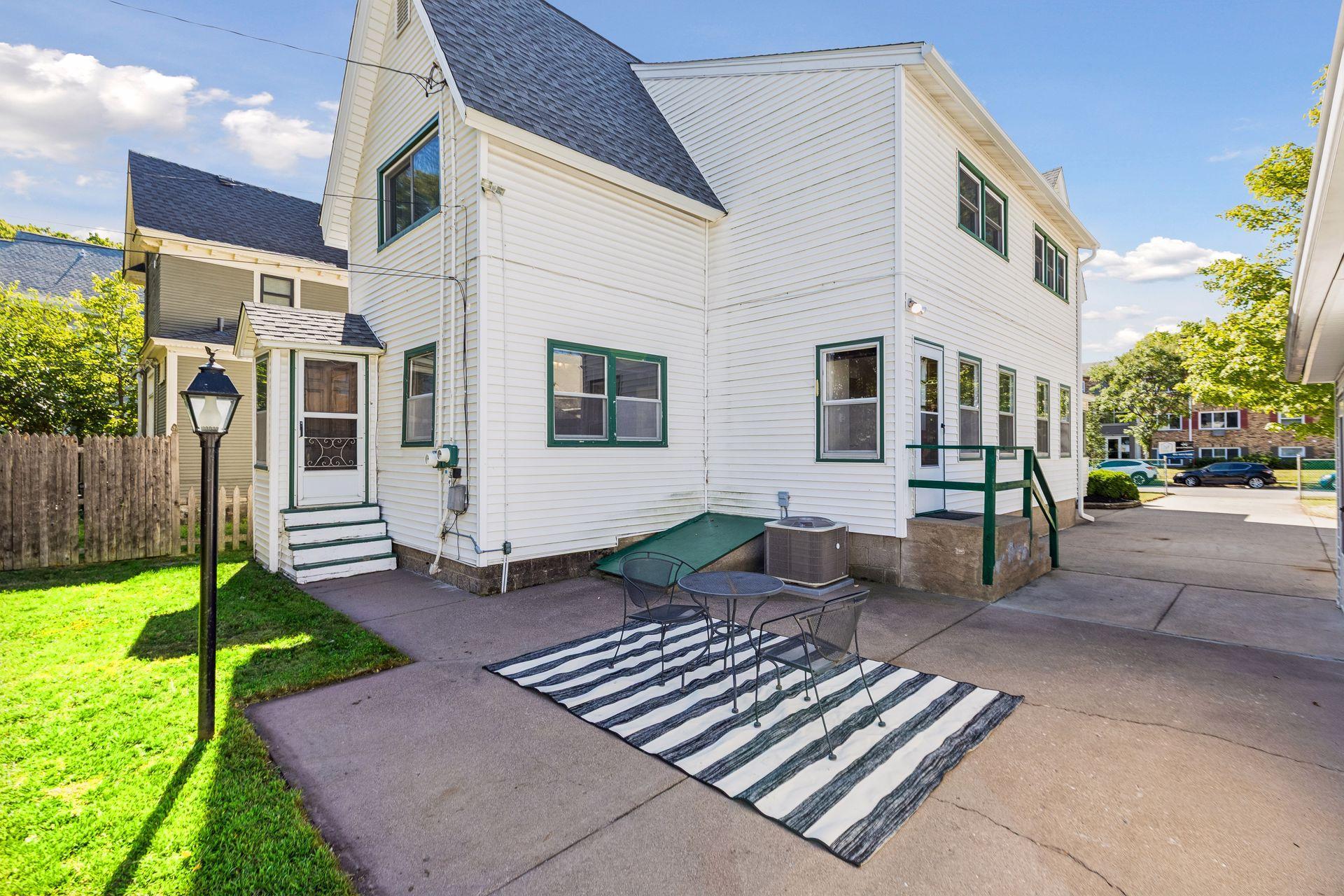 View of Residential Income at 409 6th Street, Minneapolis MN 55414, Minneapolis (49 of 59) - Mike Wilen | Minnesota Team Real Estate