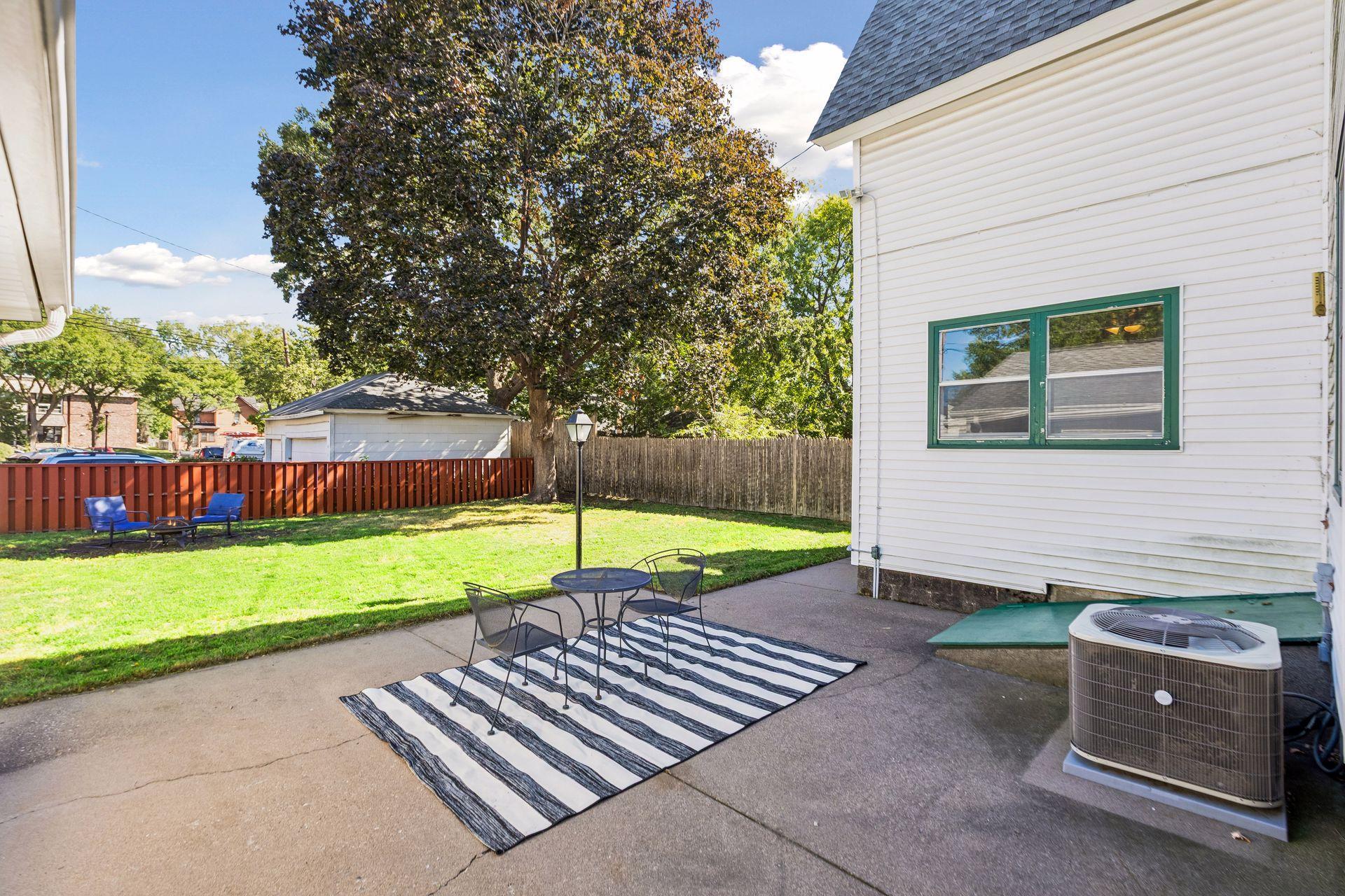 View of Residential Income at 409 6th Street, Minneapolis MN 55414, Minneapolis (48 of 59) - Mike Wilen | Minnesota Team Real Estate