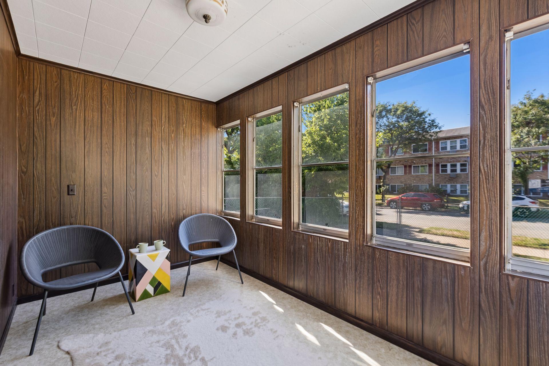 View of Residential Income at 409 6th Street, Minneapolis MN 55414, Minneapolis (11 of 59) - Mike Wilen | Minnesota Team Real Estate