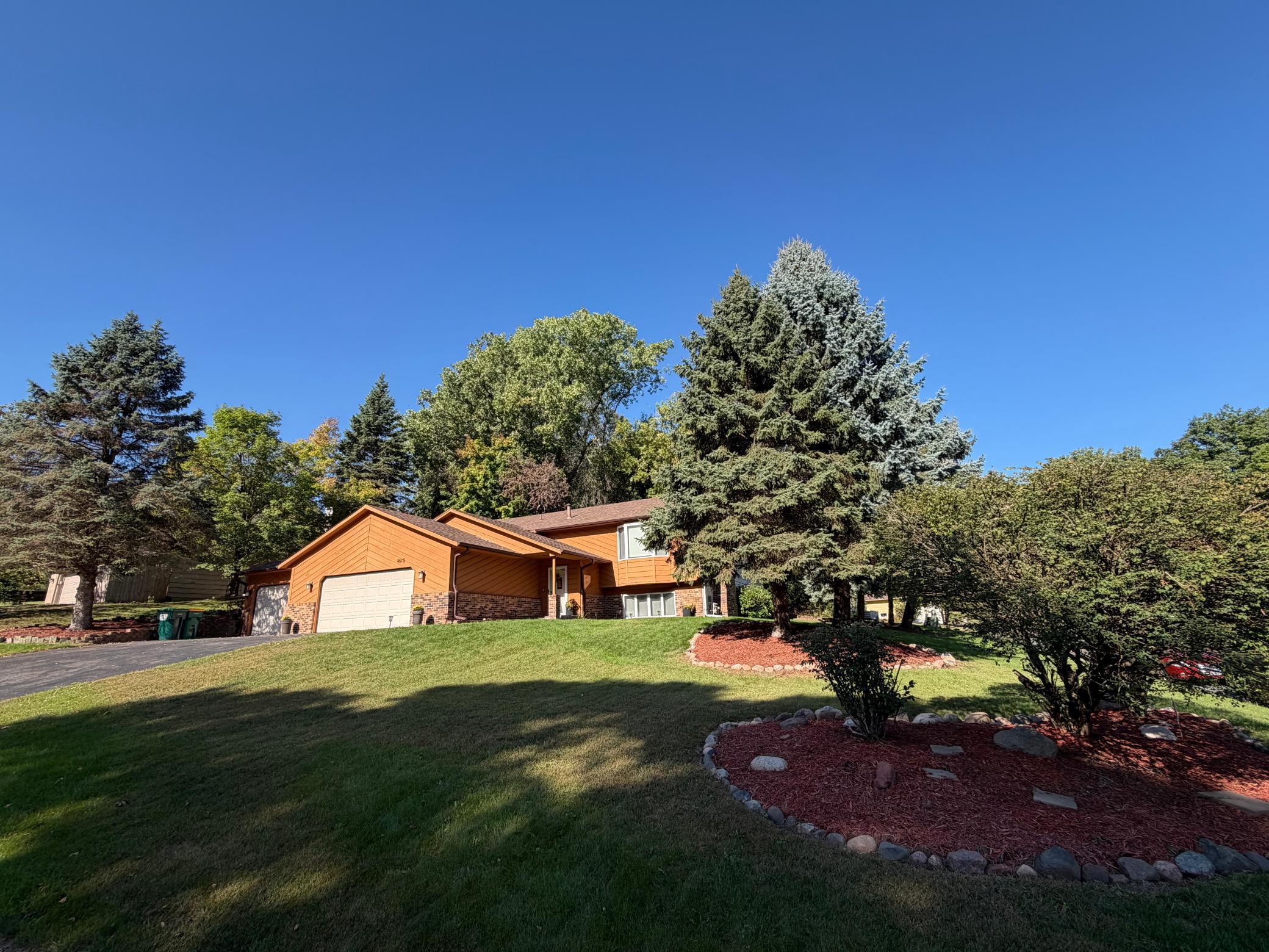 View of Residential at 4615 Parkridge Drive, Eagan MN 55123, Eagan (3 of 32) - Mike Wilen | Minnesota Team Real Estate