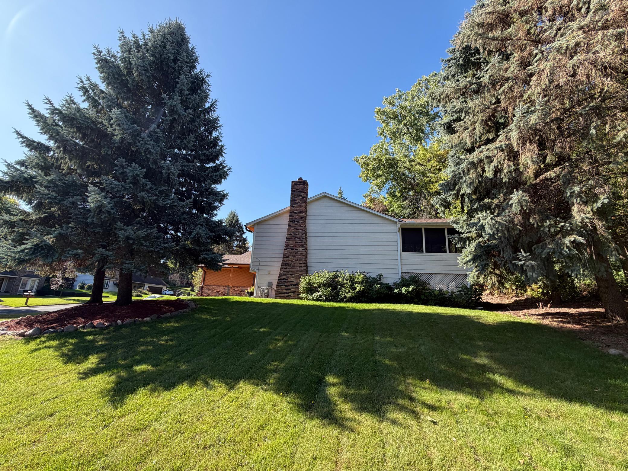 View of Residential at 4615 Parkridge Drive, Eagan MN 55123, Eagan (4 of 32) - Mike Wilen | Minnesota Team Real Estate