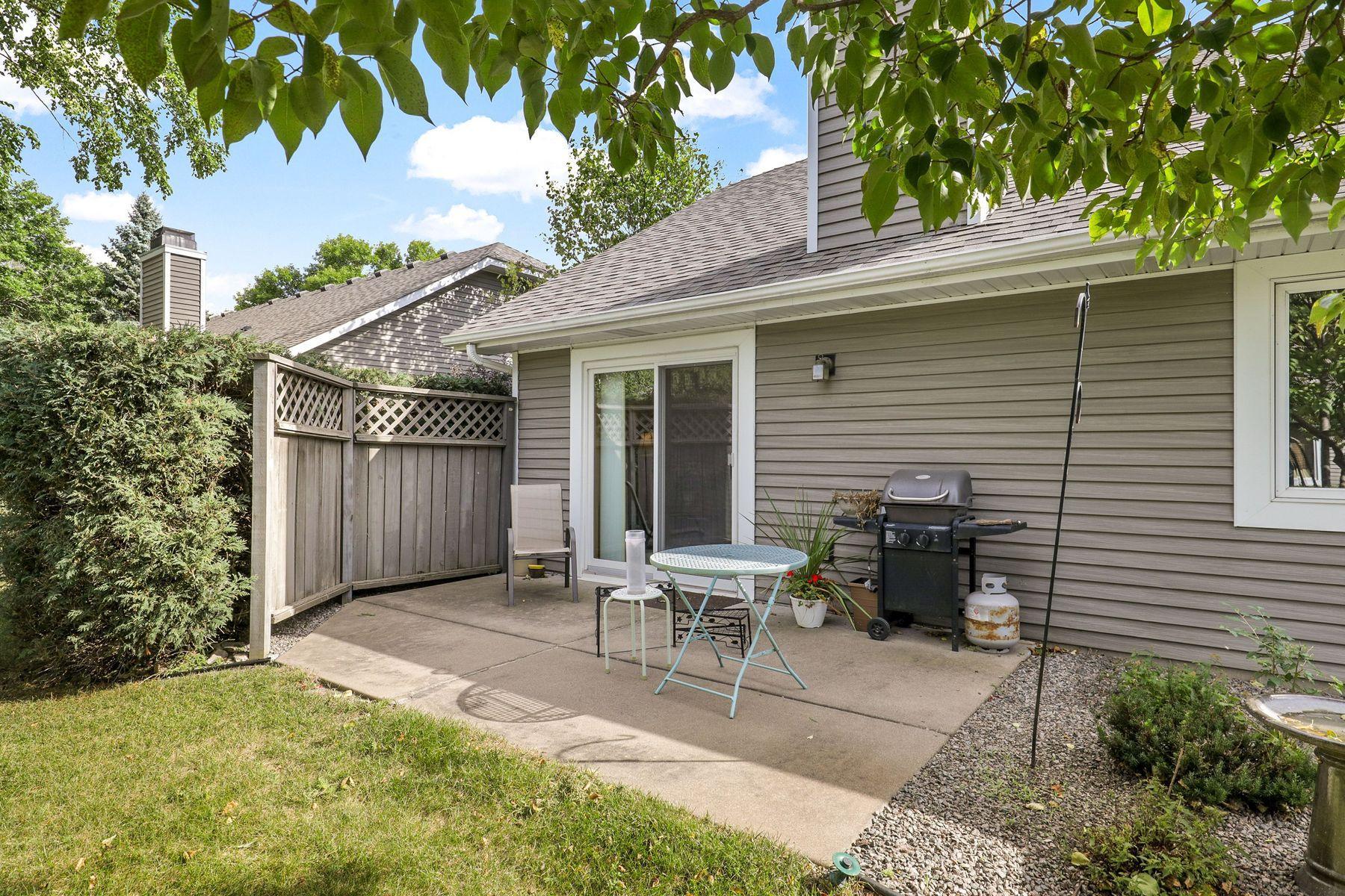 View of Residential at 5611 Dunlap Avenue, Shoreview MN 55126, Shoreview (33 of 34) - Mike Wilen | Minnesota Team Real Estate