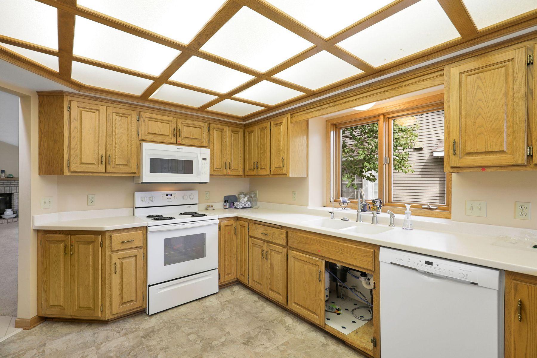 View of Residential at 5611 Dunlap Avenue, Shoreview MN 55126, Shoreview (14 of 34) - Mike Wilen | Minnesota Team Real Estate