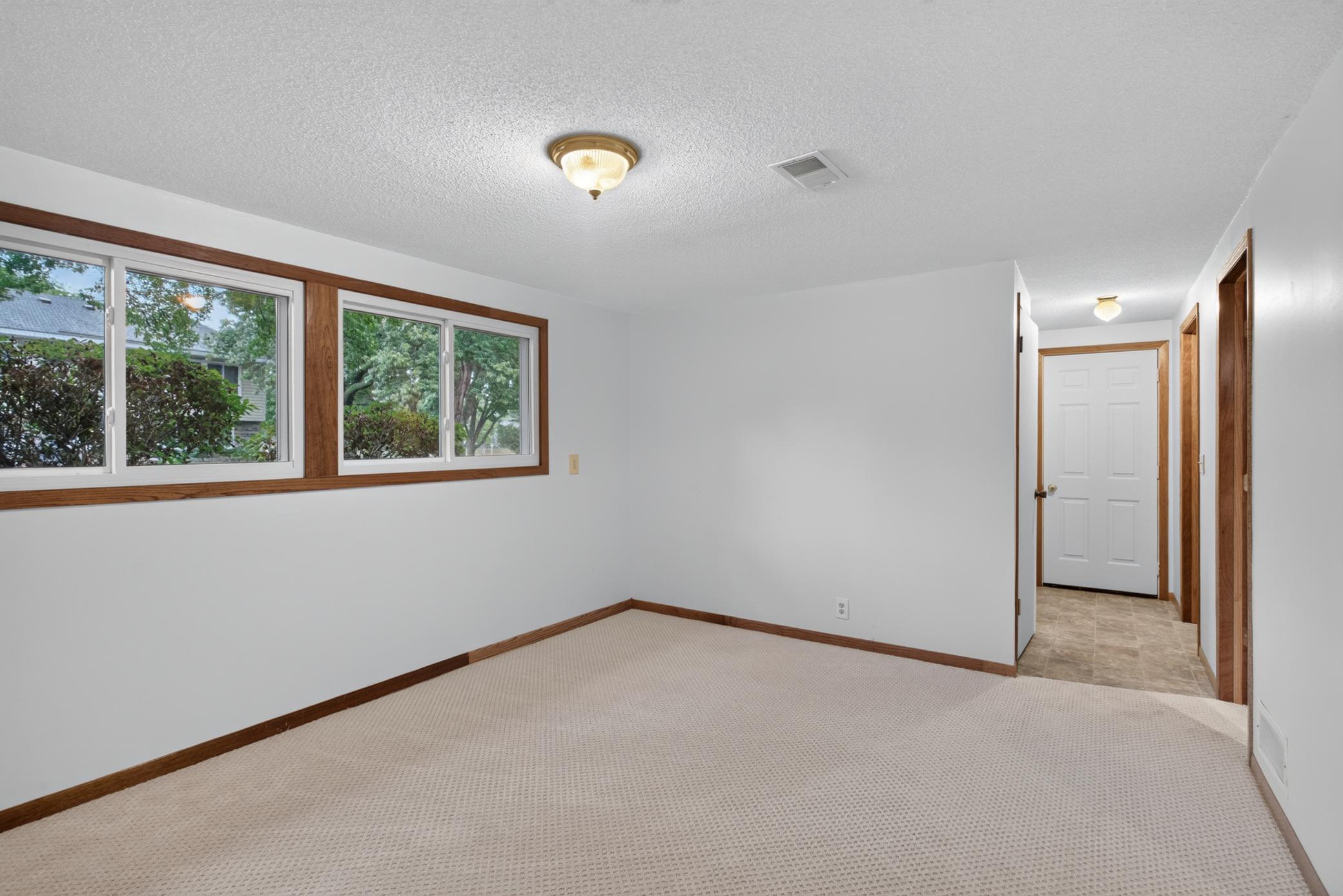 View of Residential at 403 98th Avenue, Blaine MN 55434, Blaine (17 of 25) - Mike Wilen | Minnesota Team Real Estate