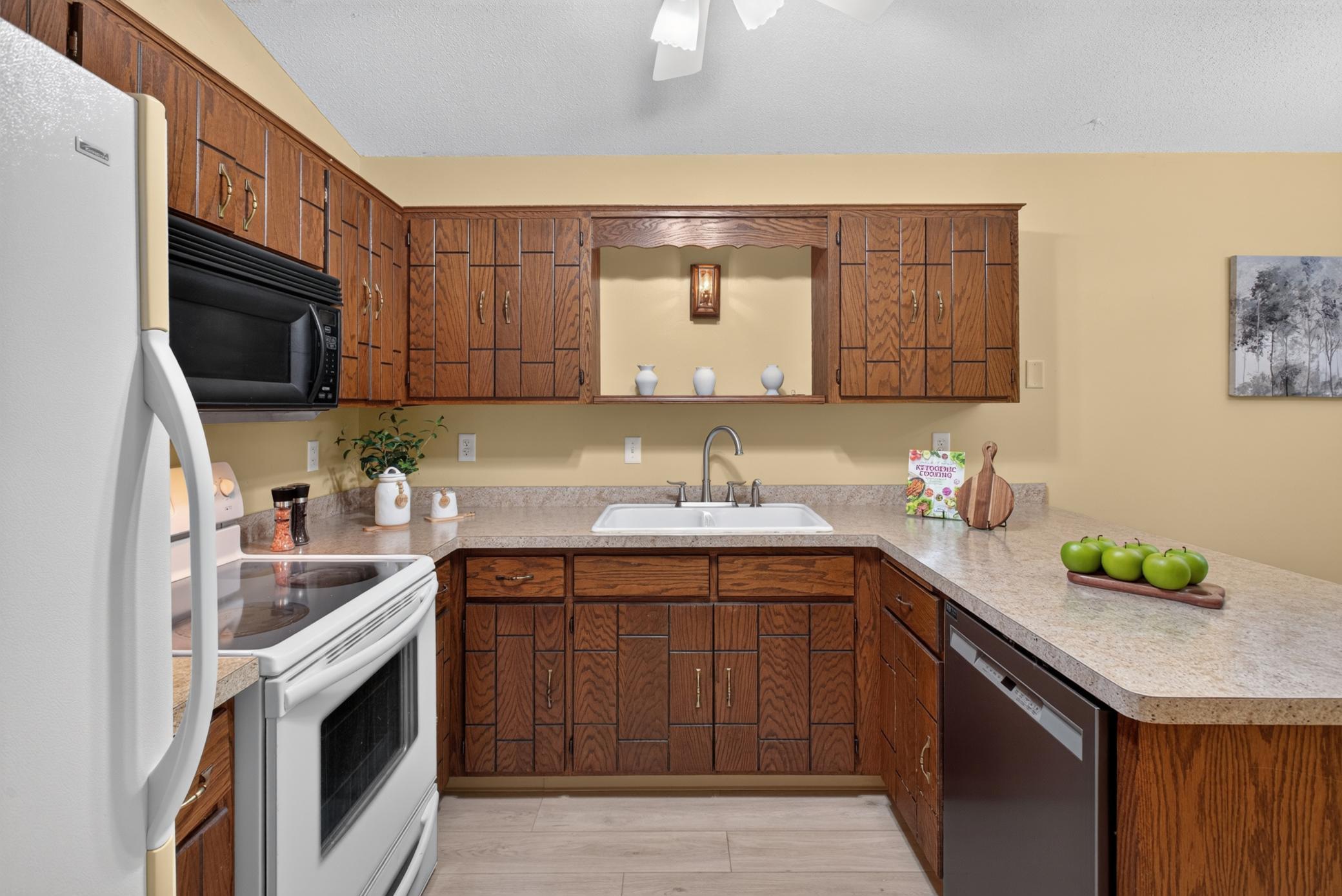 View of Residential at 403 98th Avenue, Blaine MN 55434, Blaine (9 of 25) - Mike Wilen | Minnesota Team Real Estate