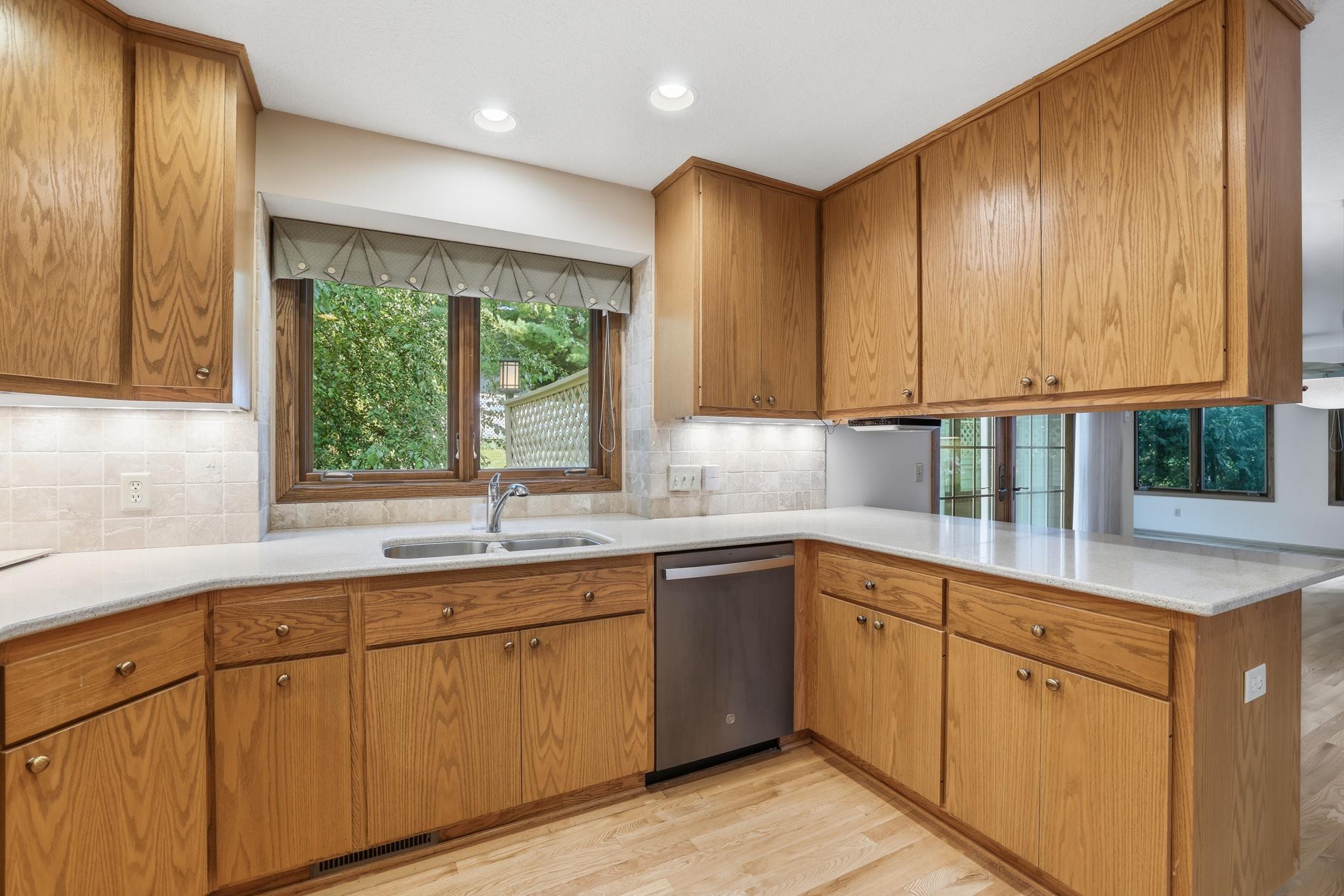 View of Residential at 9409 Yukon Avenue, Bloomington MN 55438, Bloomington (25 of 44) - Mike Wilen | Minnesota Team Real Estate