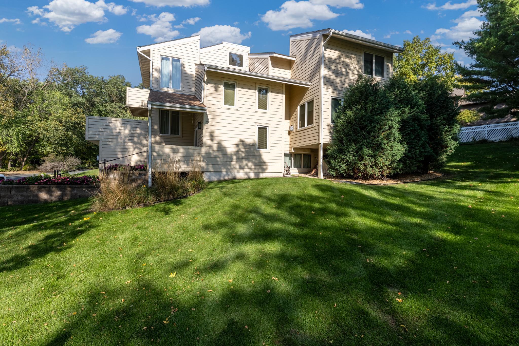 View of Residential at 9409 Yukon Avenue, Bloomington MN 55438, Bloomington (3 of 44) - Mike Wilen | Minnesota Team Real Estate