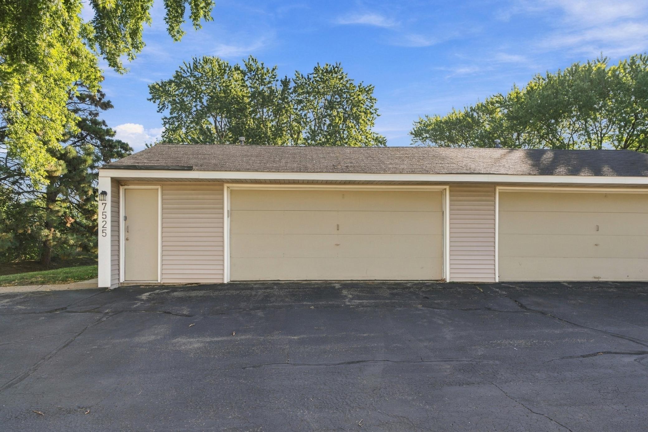 View of Residential at 7525 Whitney Drive, Apple Valley MN 55124, Apple Valley (3 of 22) - Mike Wilen | Minnesota Team Real Estate
