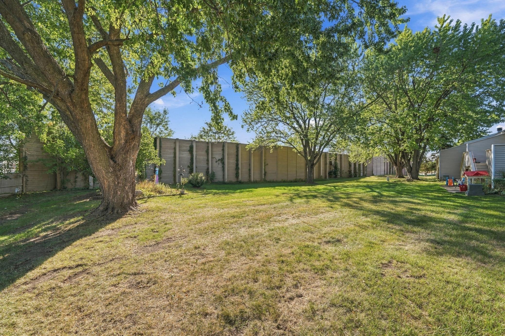 View of Residential at 7525 Whitney Drive, Apple Valley MN 55124, Apple Valley (21 of 22) - Mike Wilen | Minnesota Team Real Estate