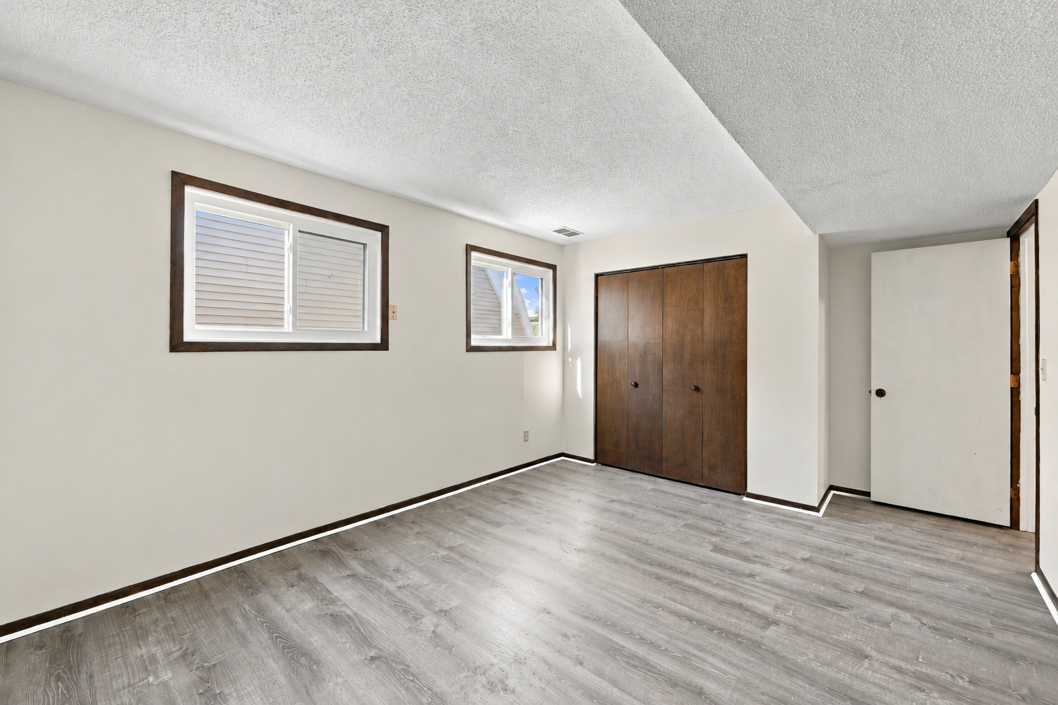 View of Residential at 7525 Whitney Drive, Apple Valley MN 55124, Apple Valley (35 of 48) - Mike Wilen | Minnesota Team Real Estate
