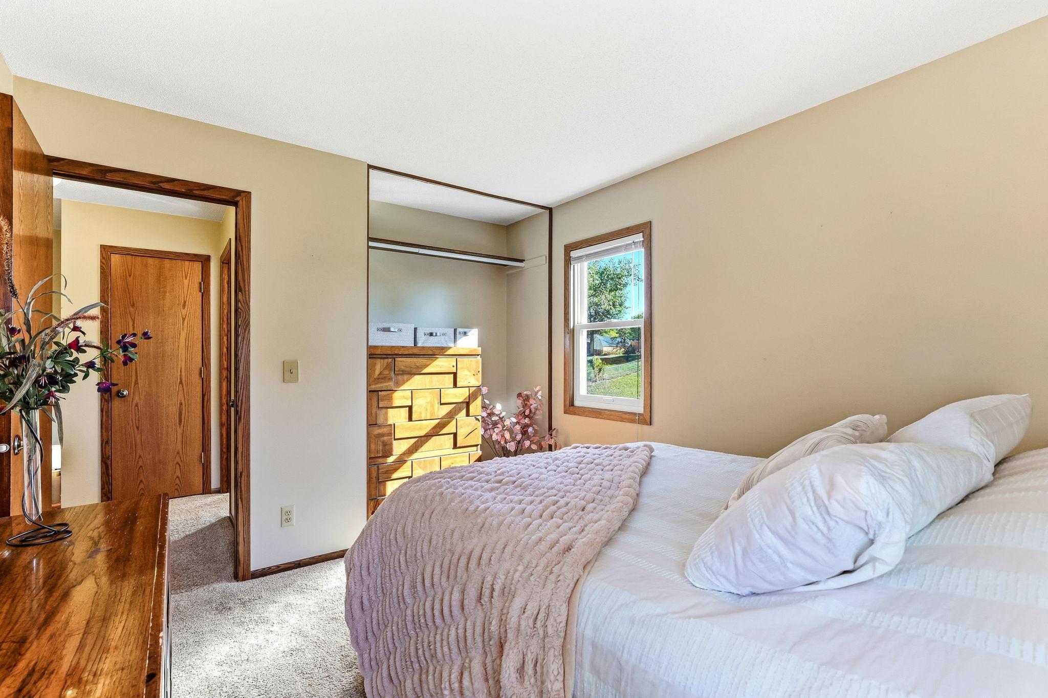 View of Residential at 8419 Ivywood Avenue, Cottage Grove MN 55016, Cottage Grove (24 of 37) - Mike Wilen | Minnesota Team Real Estate