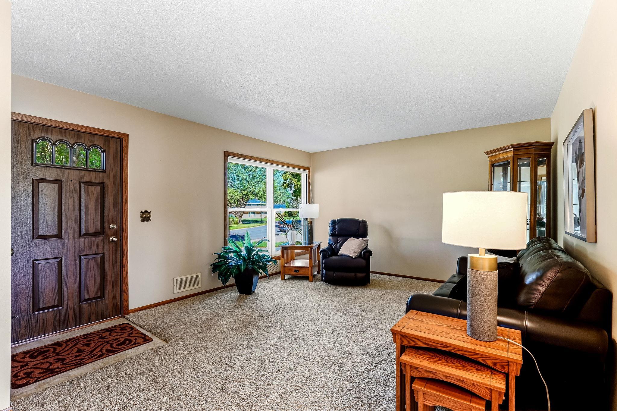 View of Residential at 8419 Ivywood Avenue, Cottage Grove MN 55016, Cottage Grove (5 of 37) - Mike Wilen | Minnesota Team Real Estate