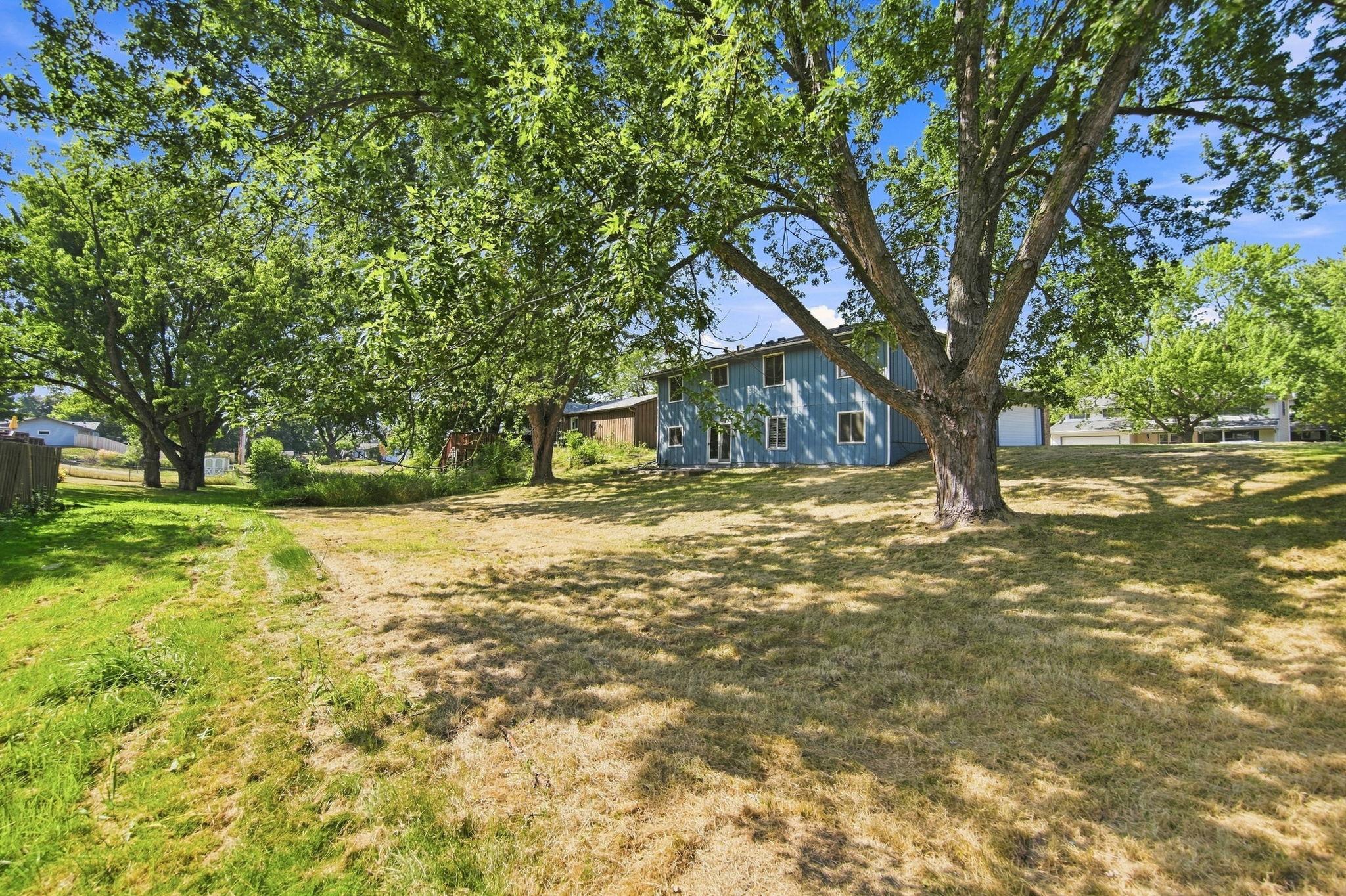 View of Residential at 360 Brooks Avenue, Roseville MN 55113, Roseville (37 of 38) - Mike Wilen | Minnesota Team Real Estate