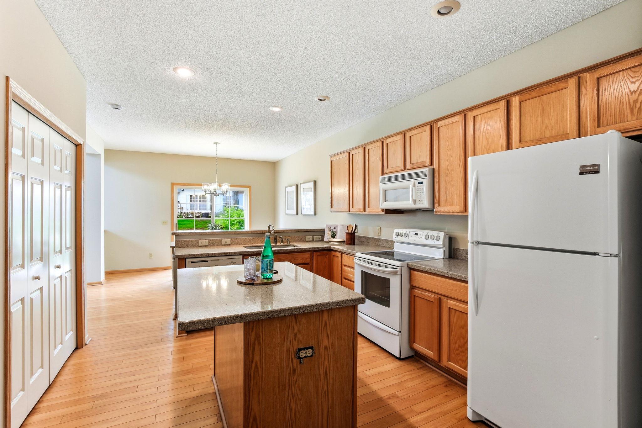 View of Residential at 2036 Chicory Way, Chanhassen MN 55317, Chanhassen (12 of 28) - Mike Wilen | Minnesota Team Real Estate