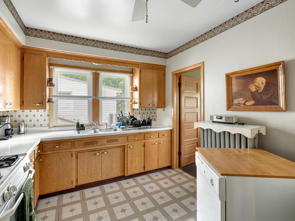 View of Residential Income at 779 Delaware Avenue, Saint Paul MN 55107, Saint Paul (7 of 17) - Mike Wilen | Minnesota Team Real Estate
