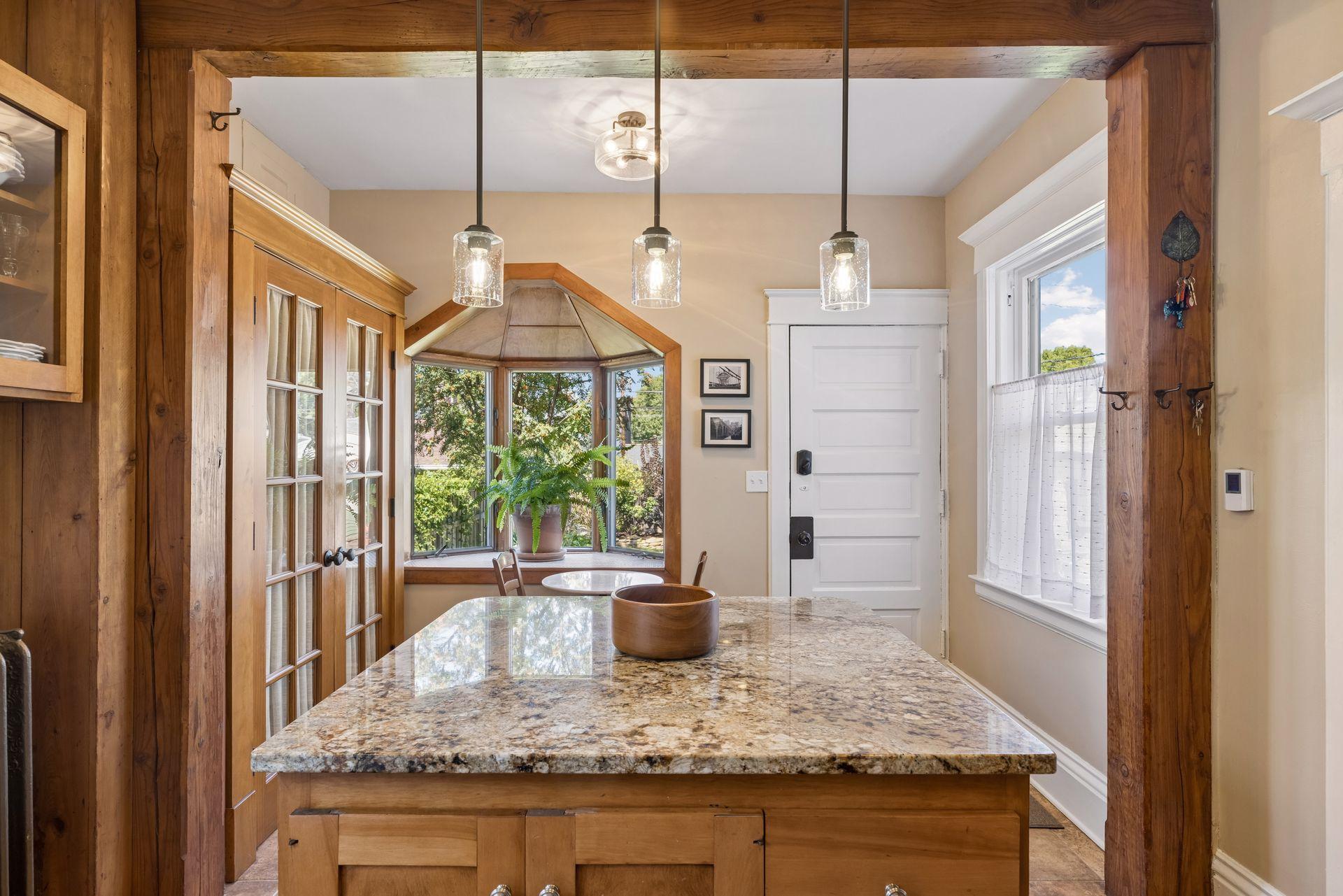 View of Residential at 1089 Lincoln Avenue, Saint Paul MN 55105, Saint Paul (24 of 62) - Mike Wilen | Minnesota Team Real Estate