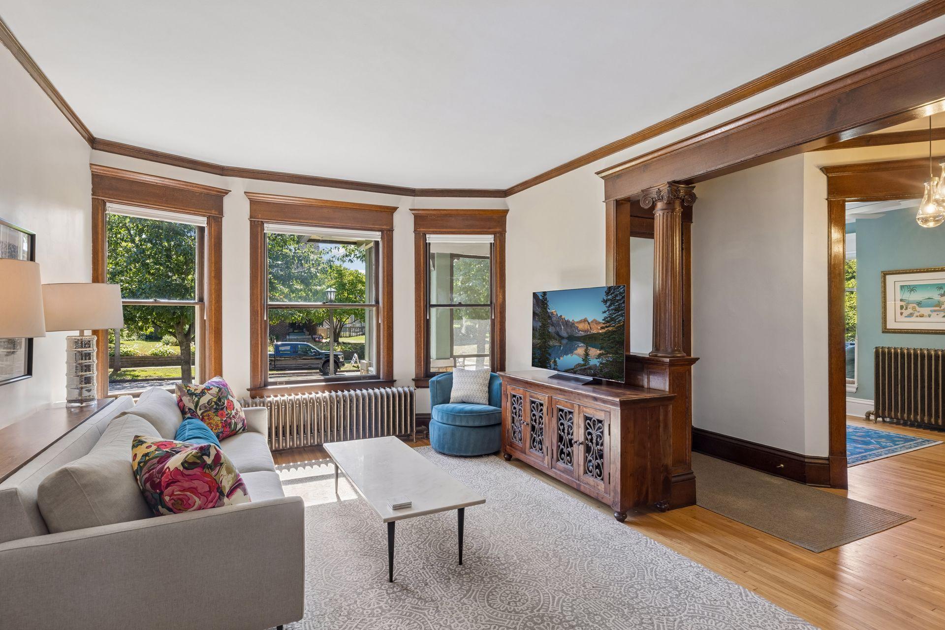 View of Residential at 1089 Lincoln Avenue, Saint Paul MN 55105, Saint Paul (12 of 62) - Mike Wilen | Minnesota Team Real Estate