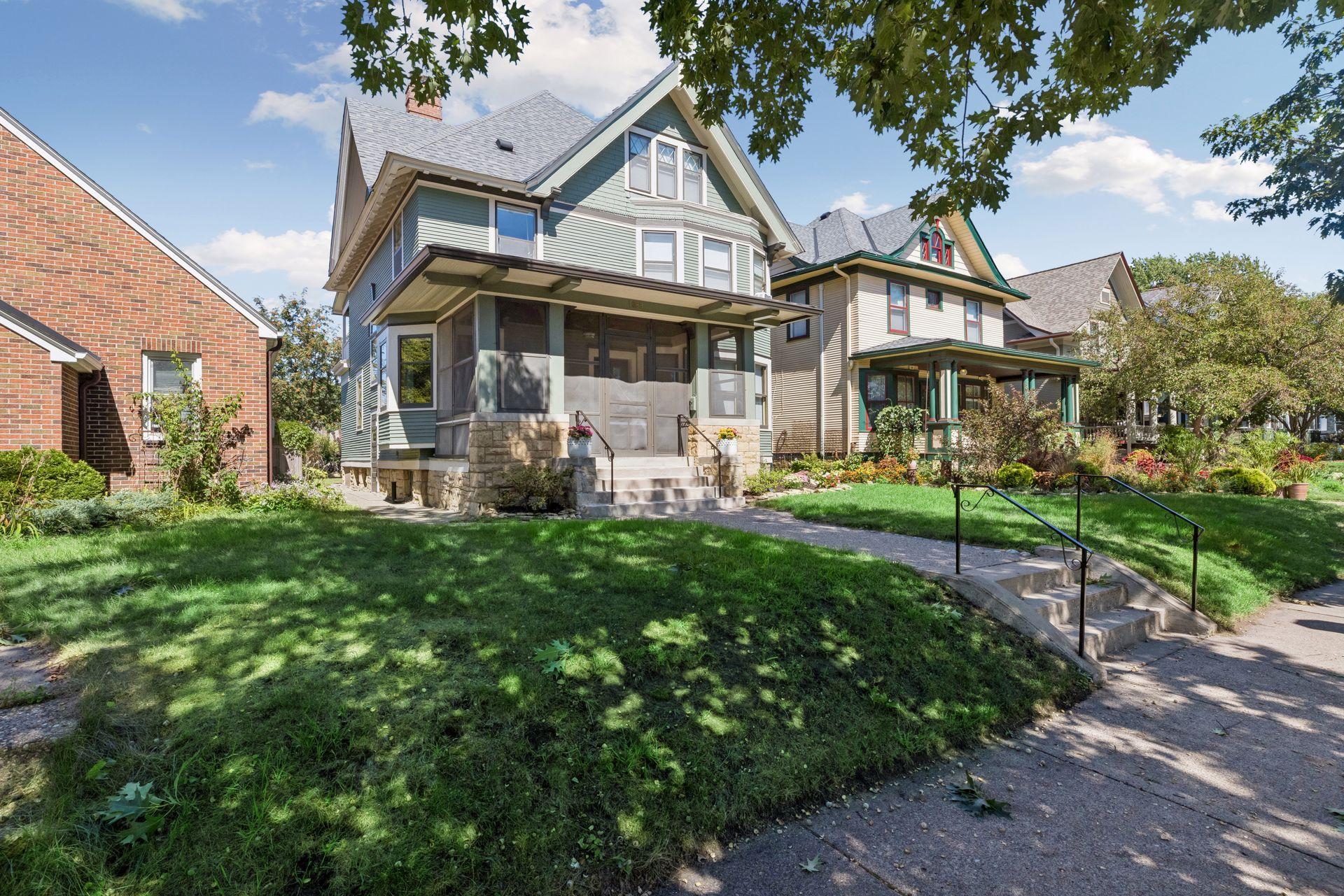 View of Residential at 1089 Lincoln Avenue, Saint Paul MN 55105, Saint Paul (3 of 62) - Mike Wilen | Minnesota Team Real Estate