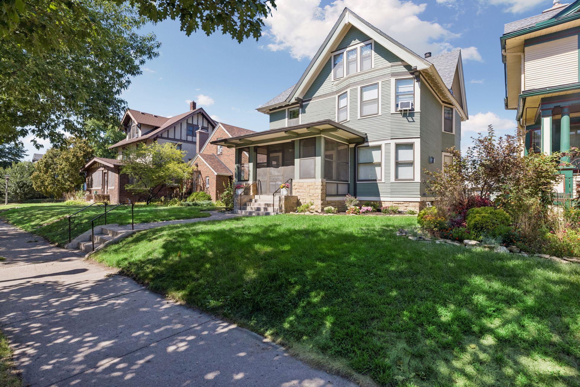View of Residential at 1089 Lincoln Avenue, Saint Paul MN 55105, Saint Paul (2 of 62) - Mike Wilen | Minnesota Team Real Estate