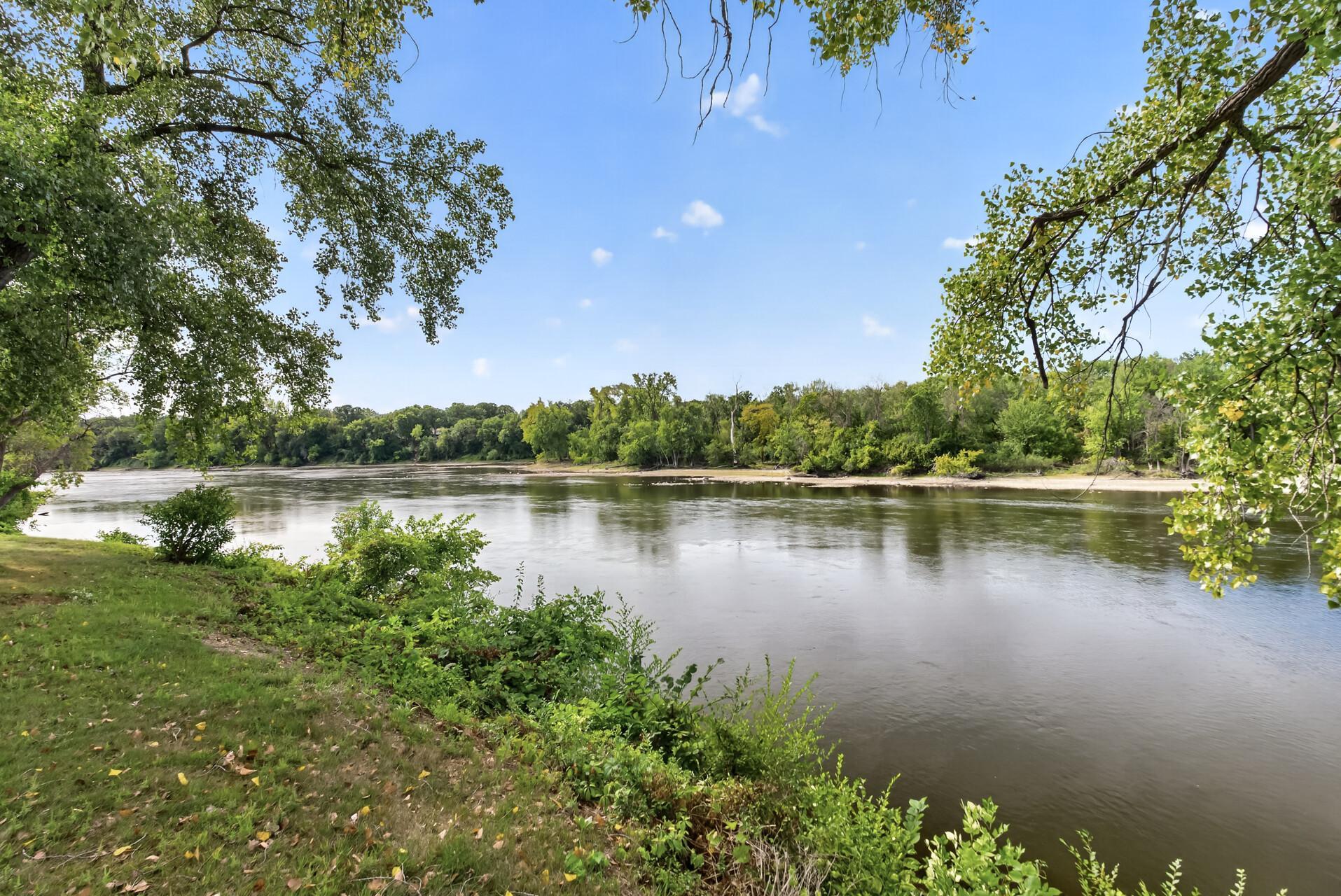 View of Residential at 595 Kimball Street, Fridley MN 55432, Fridley (30 of 34) - Mike Wilen | Minnesota Team Real Estate