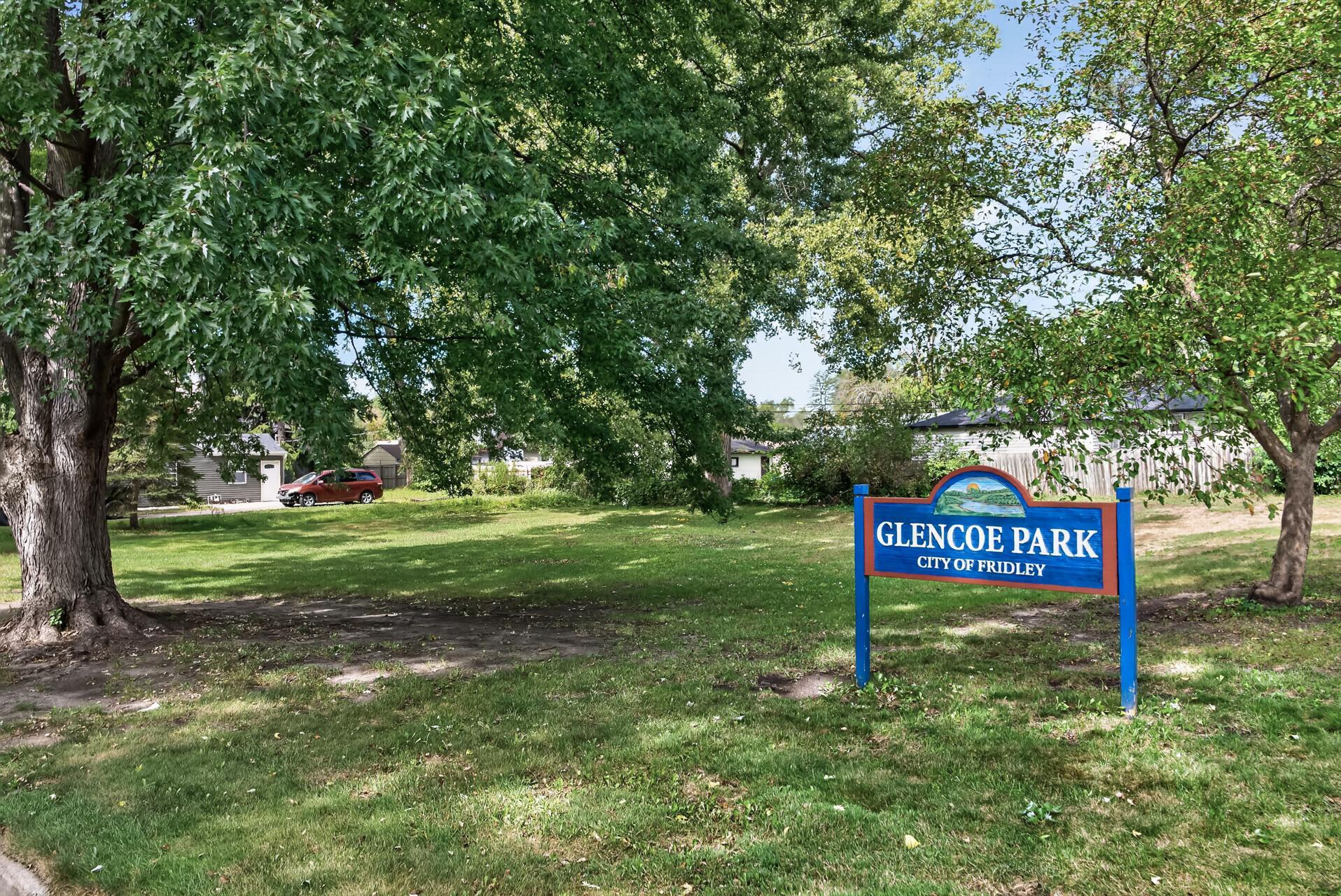 View of Residential at 595 Kimball Street, Fridley MN 55432, Fridley (28 of 34) - Mike Wilen | Minnesota Team Real Estate