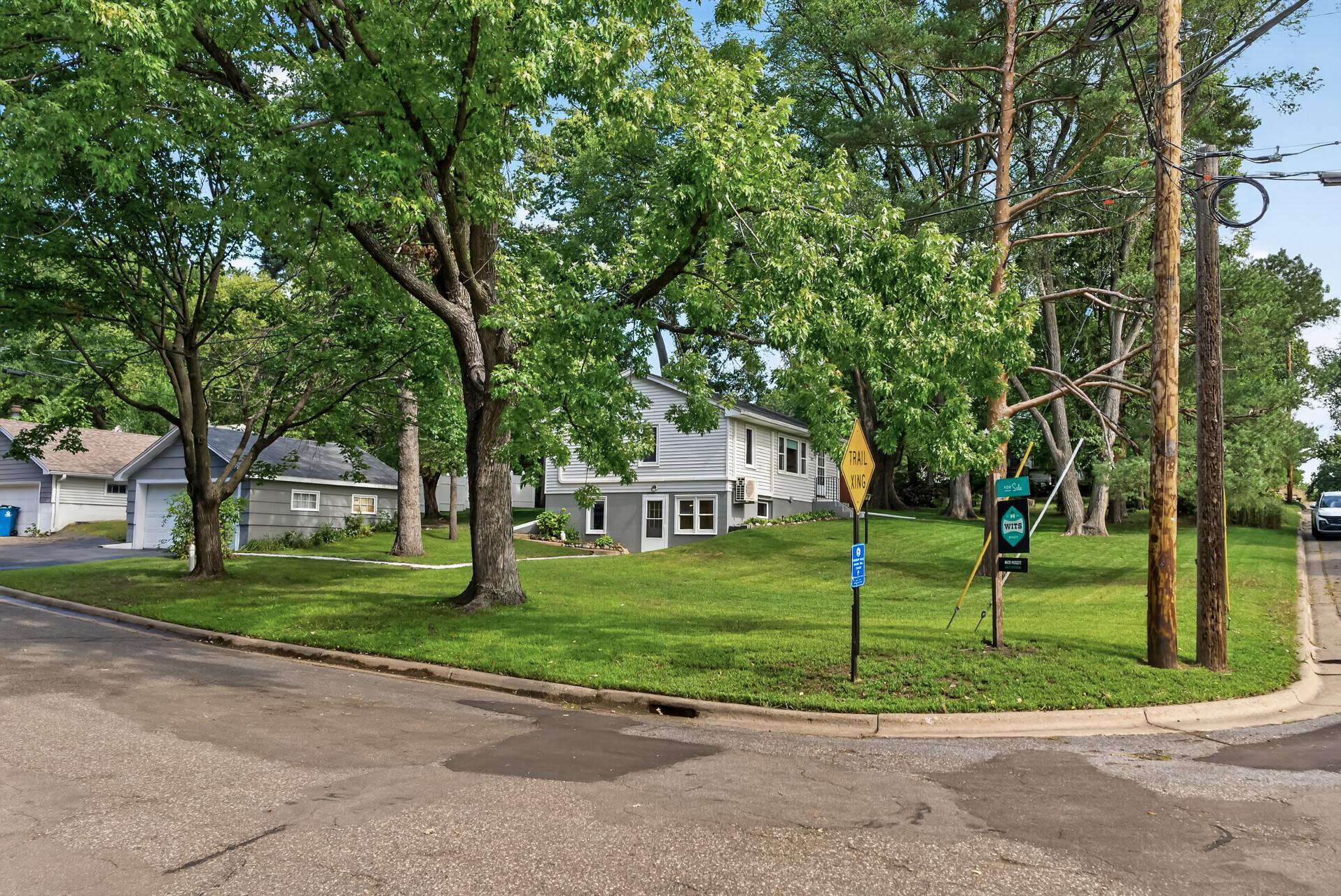 View of Residential at 595 Kimball Street, Fridley MN 55432, Fridley (5 of 34) - Mike Wilen | Minnesota Team Real Estate