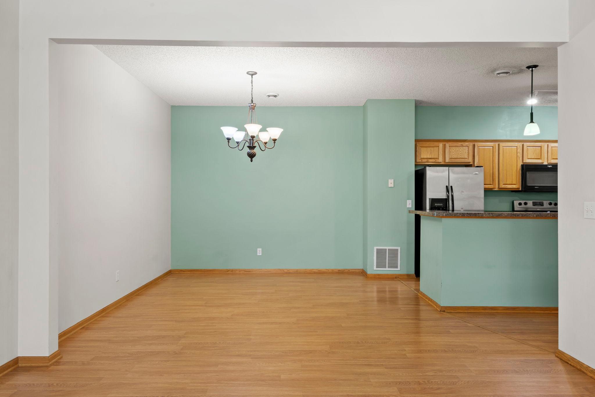 View of Residential at 721 Willow Glen Drive, Buffalo MN 55313, Buffalo (8 of 43) - Mike Wilen | Minnesota Team Real Estate