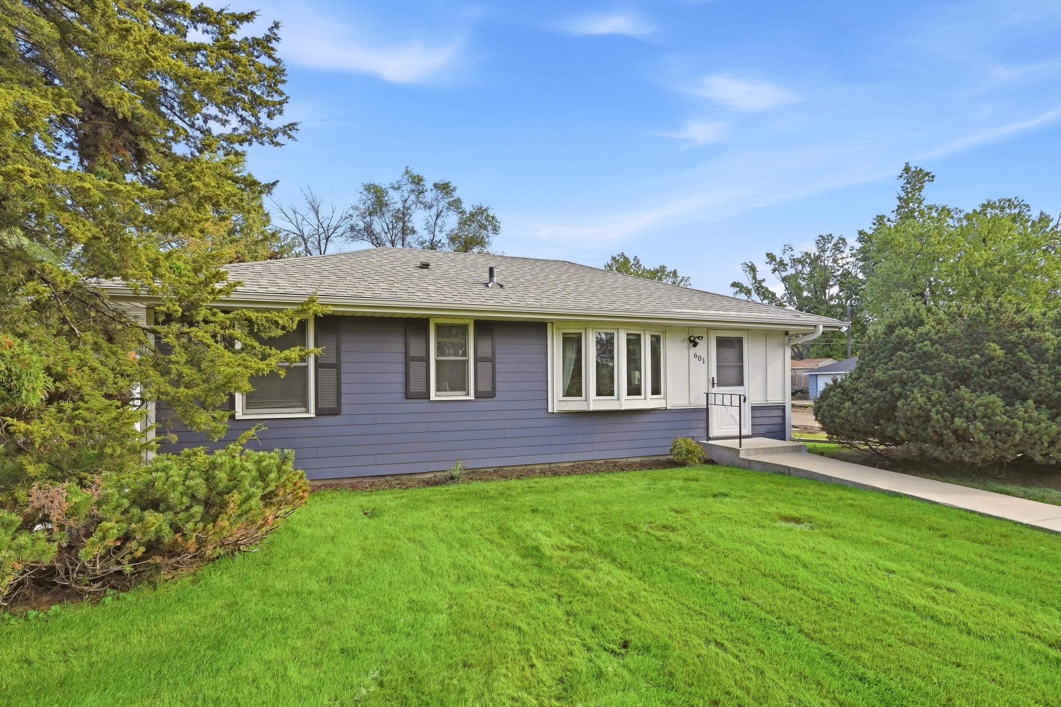 View of Residential at 601 114th Avenue, Coon Rapids MN 55448, Coon Rapids (2 of 41) - Mike Wilen | Minnesota Team Real Estate