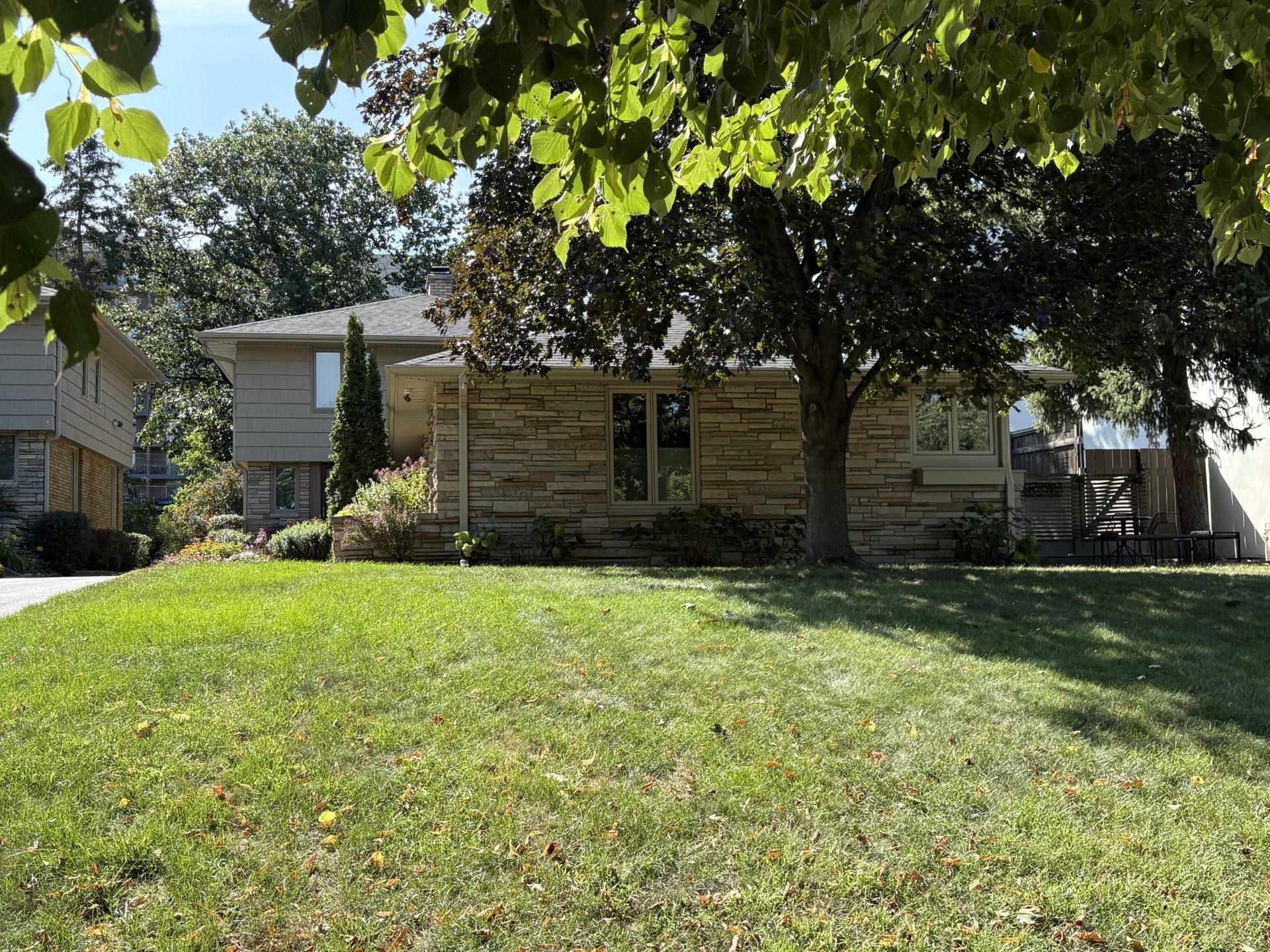 View of (CC) Low Rise (3- Levels) at 2719 28th Street, Minneapolis - Mike Wilen | Minnesota Team Real Estate