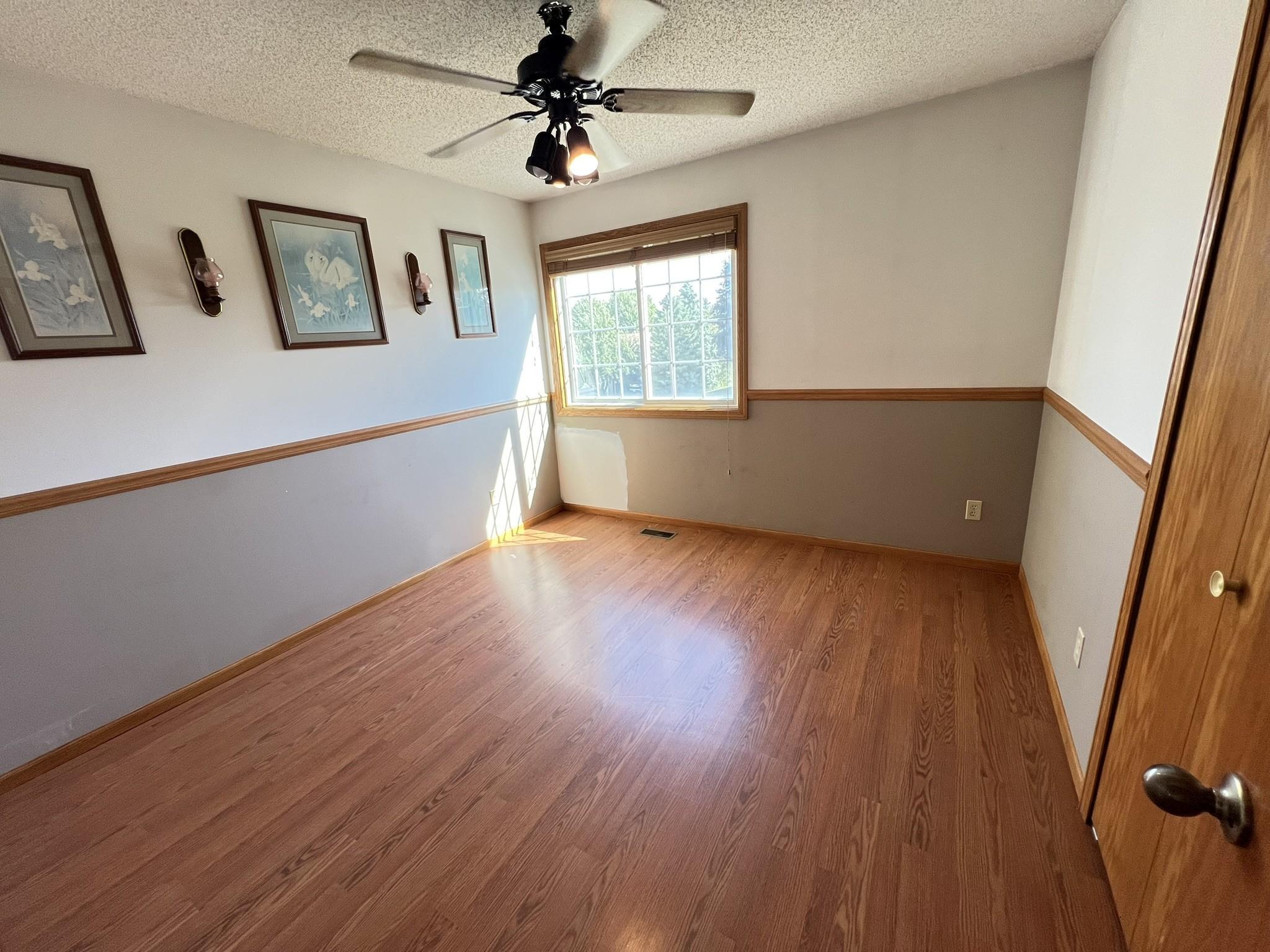 View of Residential at 1508 Thistle Lane, Shakopee MN 55379, Shakopee (18 of 37) - Mike Wilen | Minnesota Team Real Estate