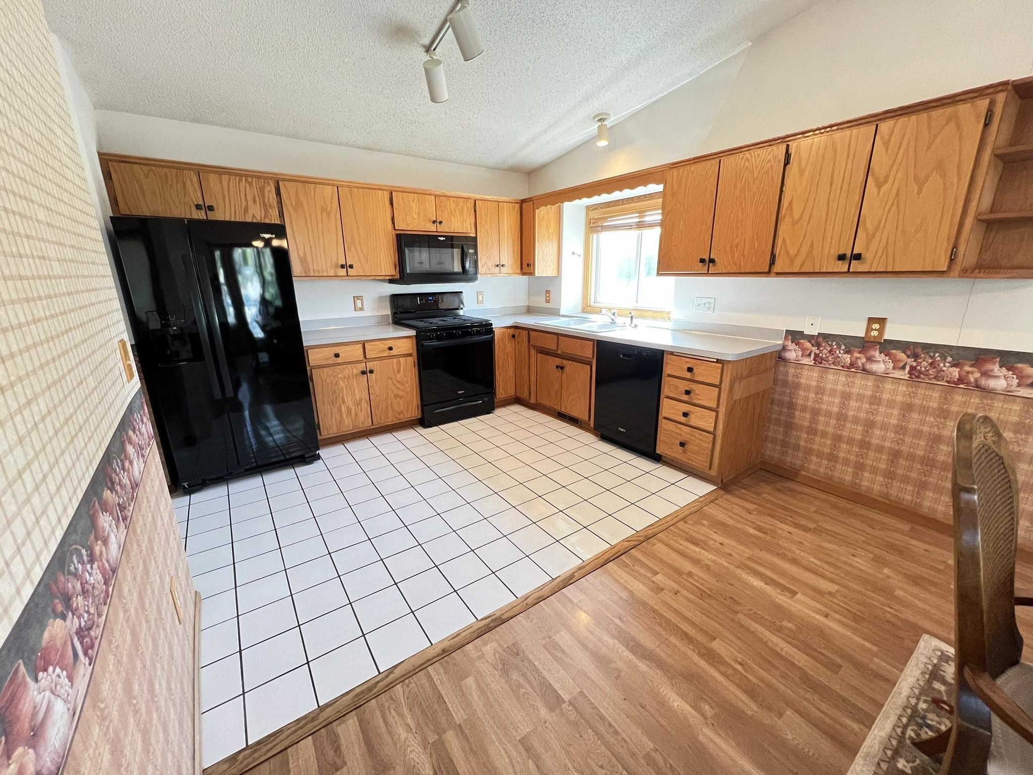View of Residential at 1508 Thistle Lane, Shakopee MN 55379, Shakopee (2 of 37) - Mike Wilen | Minnesota Team Real Estate