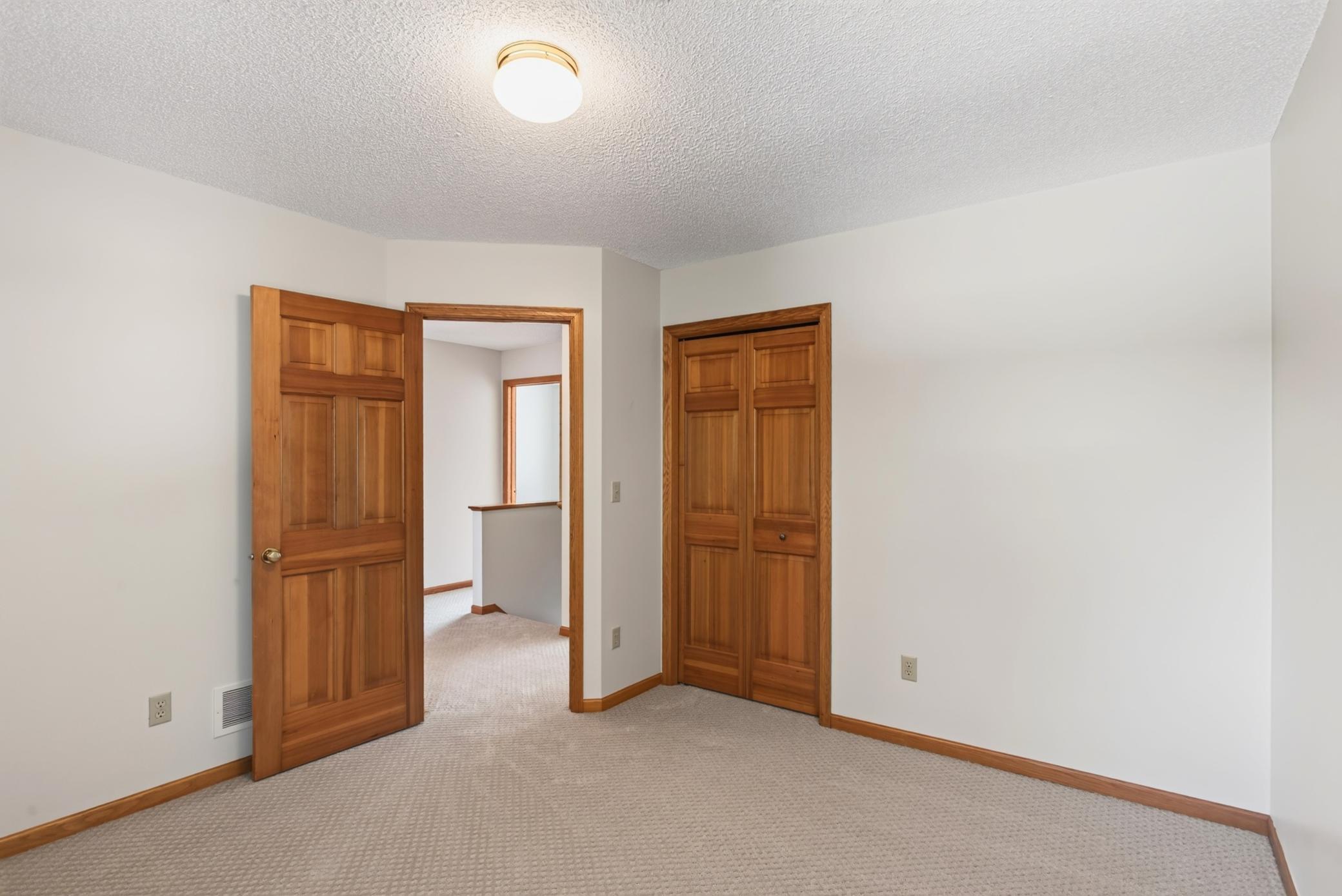 View of Residential at 1781 Brighton Trail, Woodbury MN 55125, Woodbury (20 of 47) - Mike Wilen | Minnesota Team Real Estate