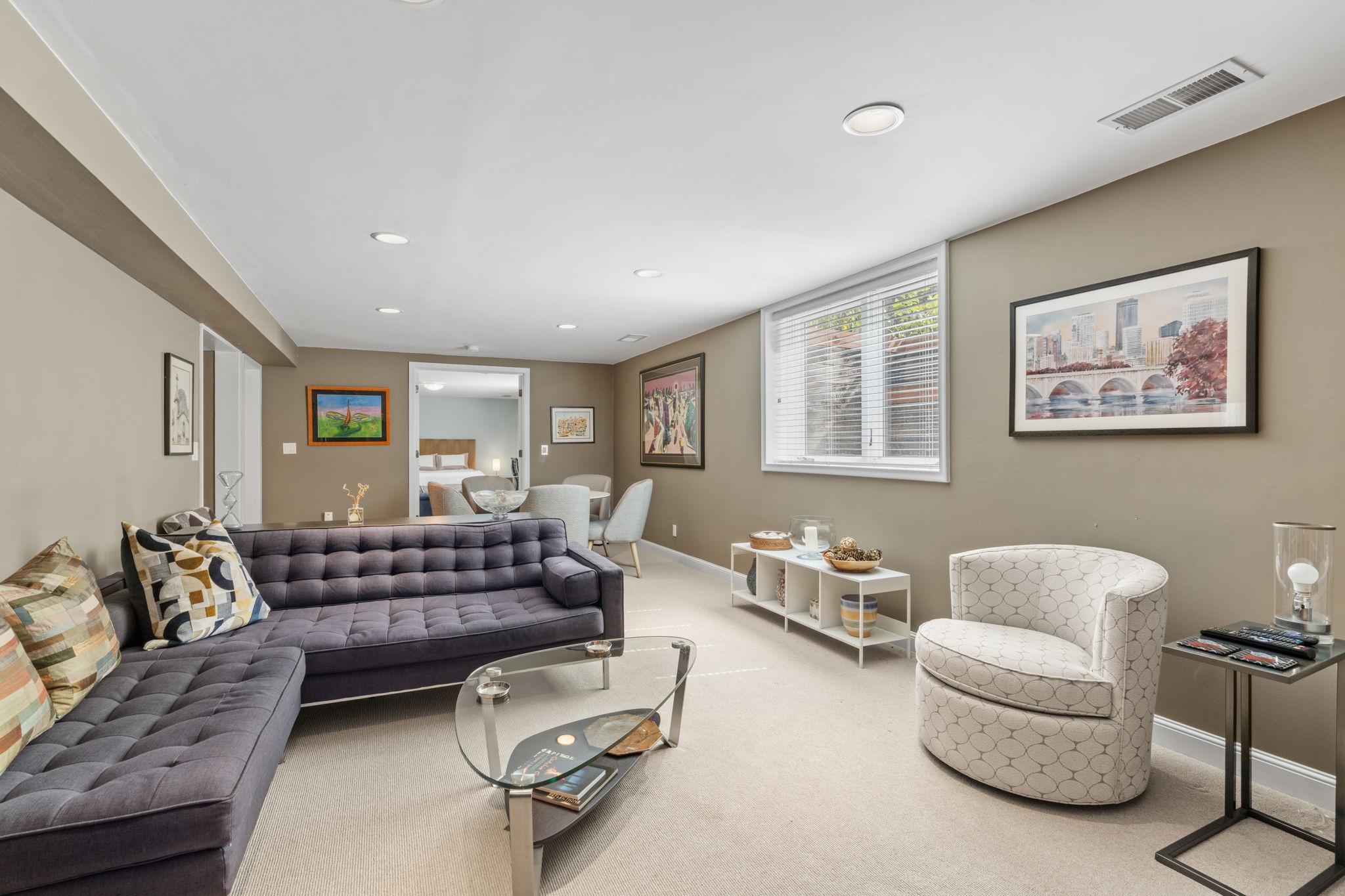View of Residential at 5301 Windsor Avenue, Edina MN 55436, Edina (44 of 57) - Mike Wilen | Minnesota Team Real Estate