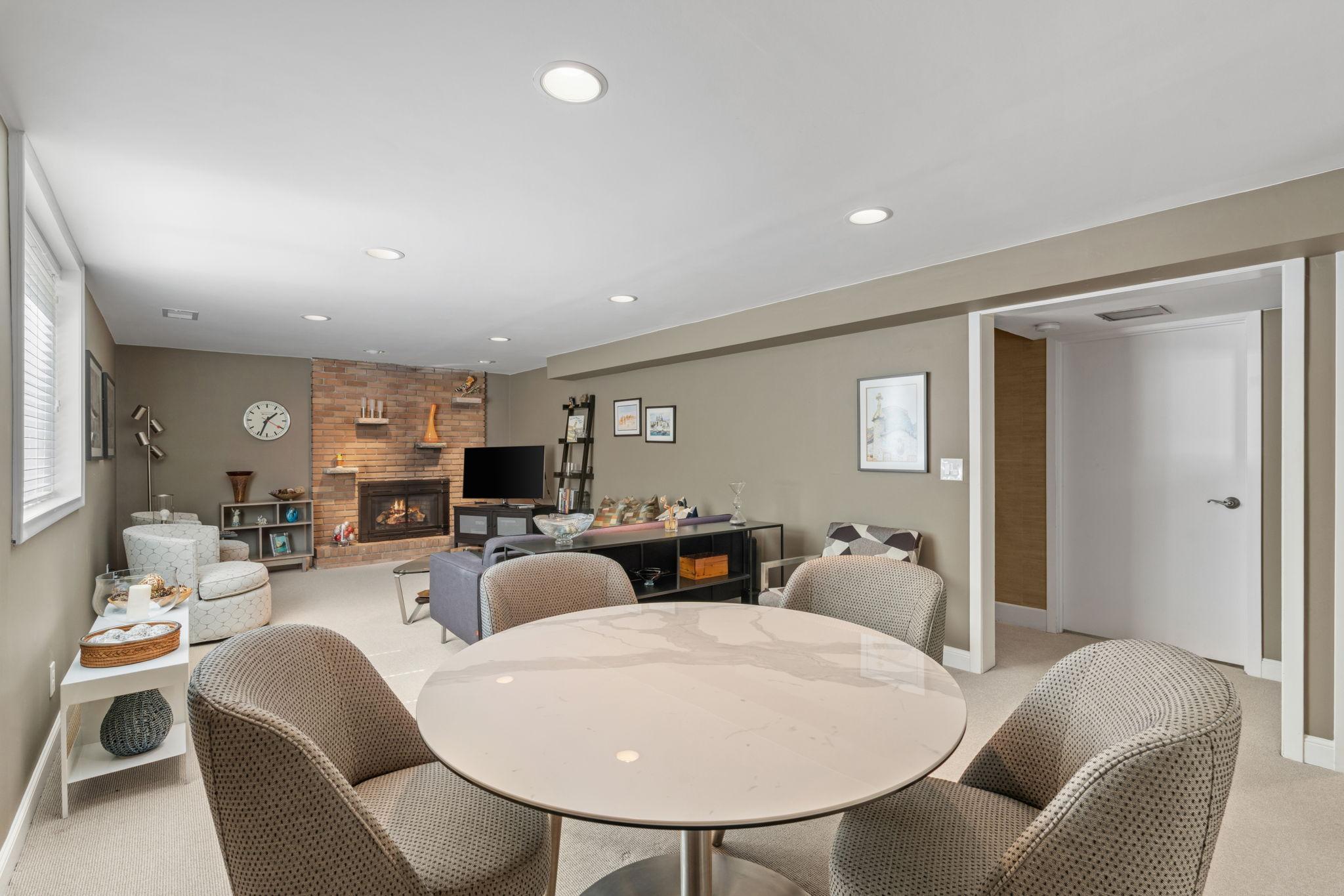 View of Residential at 5301 Windsor Avenue, Edina MN 55436, Edina (41 of 57) - Mike Wilen | Minnesota Team Real Estate