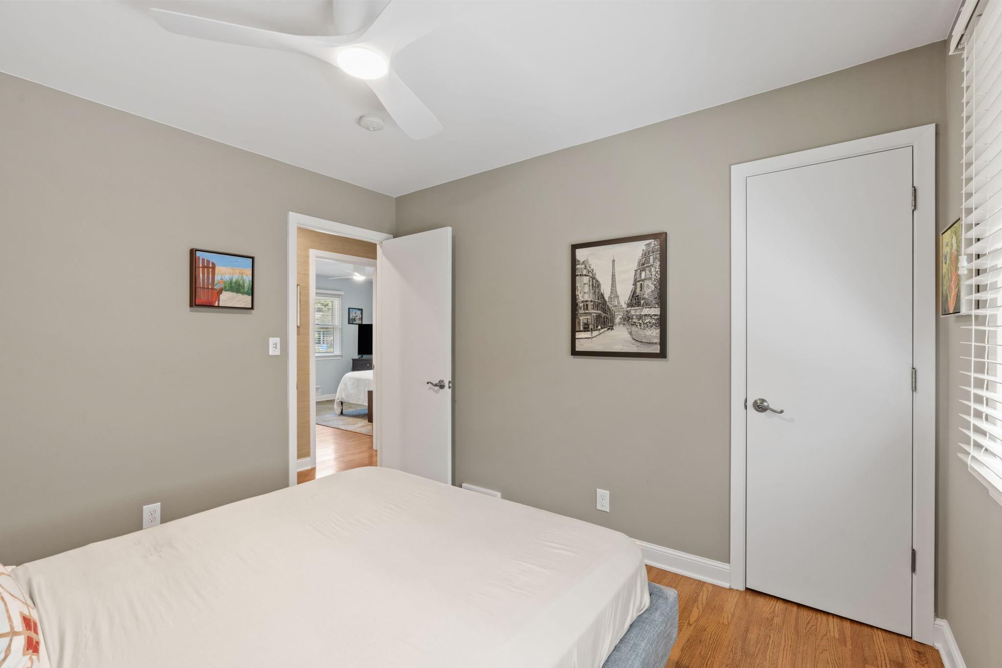 View of Residential at 5301 Windsor Avenue, Edina MN 55436, Edina (35 of 57) - Mike Wilen | Minnesota Team Real Estate