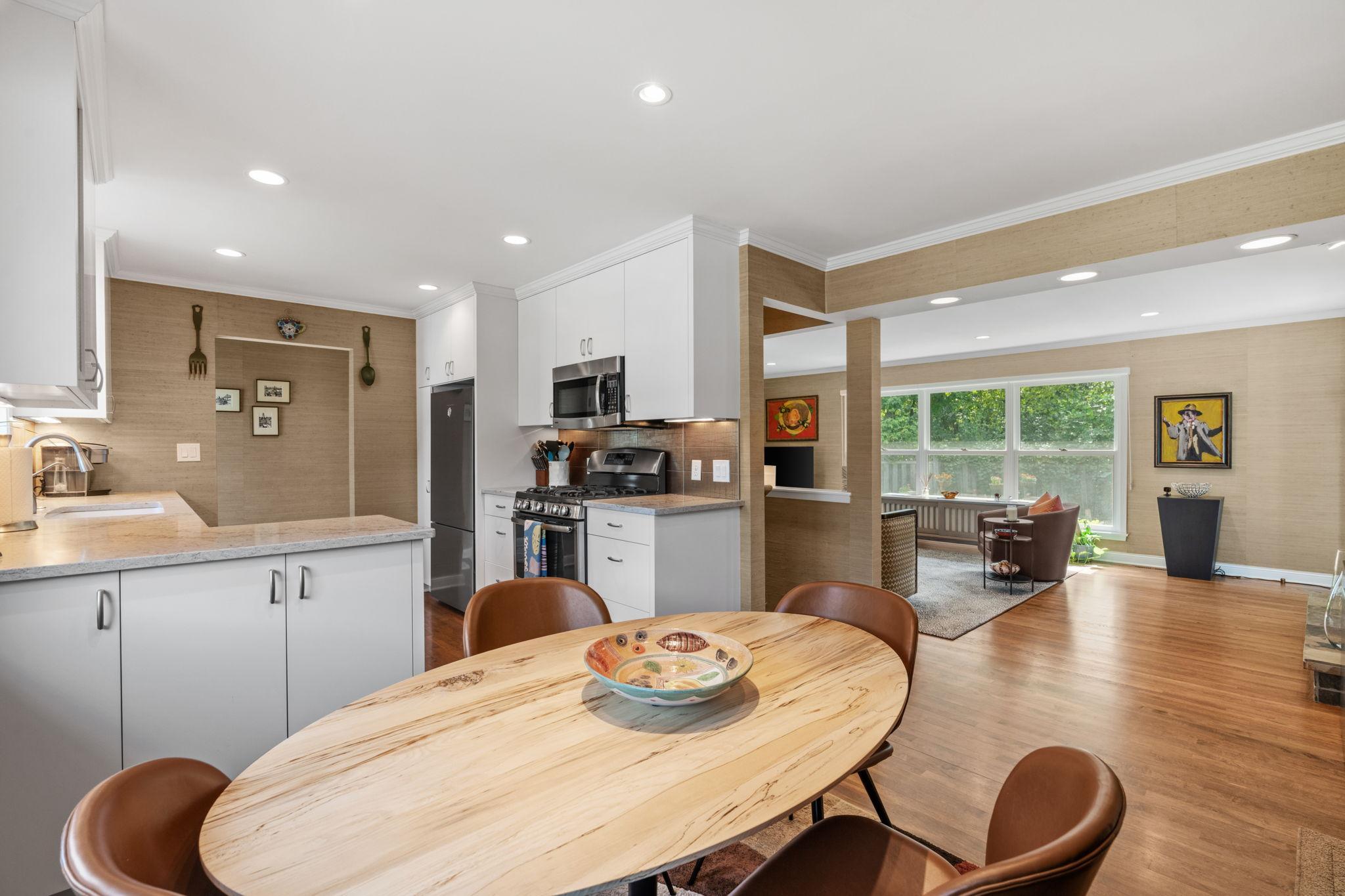 View of Residential at 5301 Windsor Avenue, Edina MN 55436, Edina (20 of 57) - Mike Wilen | Minnesota Team Real Estate