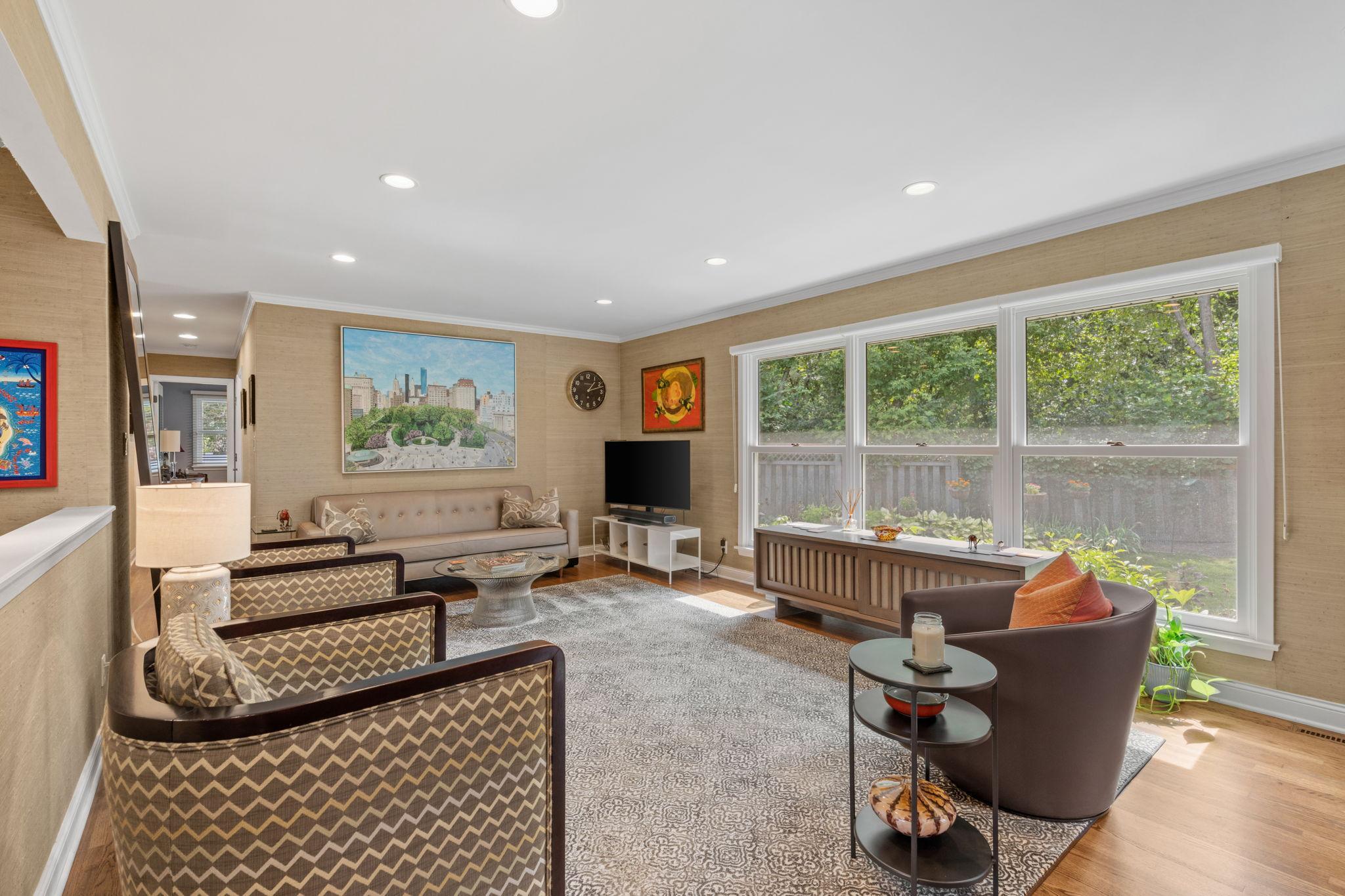 View of Residential at 5301 Windsor Avenue, Edina MN 55436, Edina (15 of 57) - Mike Wilen | Minnesota Team Real Estate