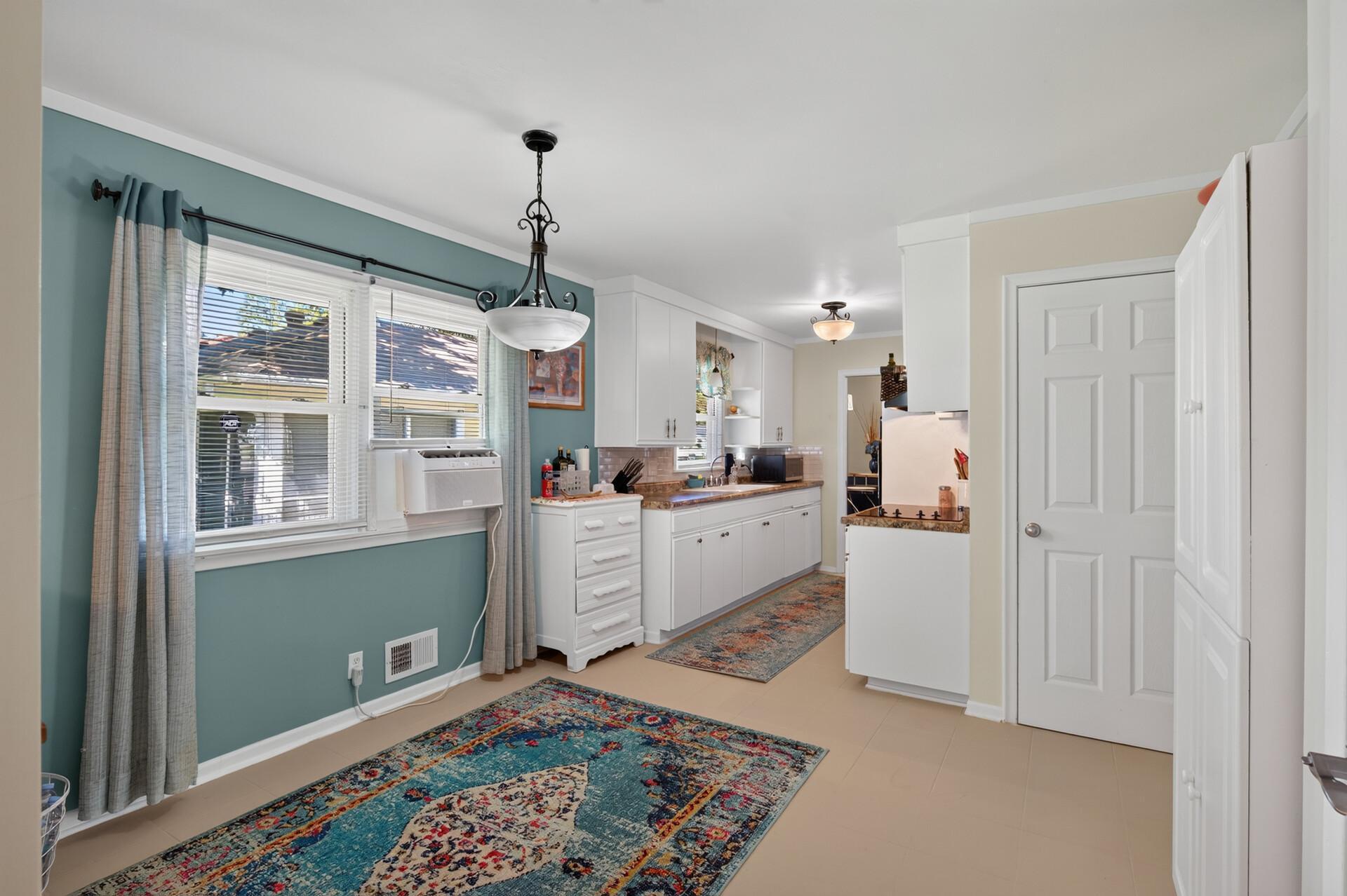 View of Residential at 3715 Douglas Drive, Crystal MN 55422, Crystal (8 of 33) - Mike Wilen | Minnesota Team Real Estate