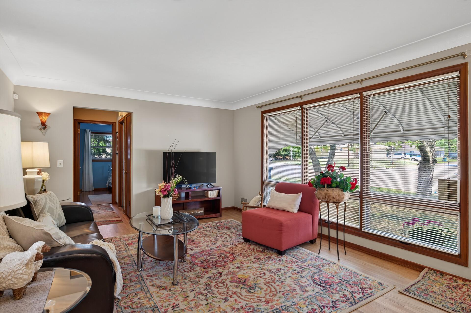 View of Residential at 3715 Douglas Drive, Crystal MN 55422, Crystal (4 of 33) - Mike Wilen | Minnesota Team Real Estate