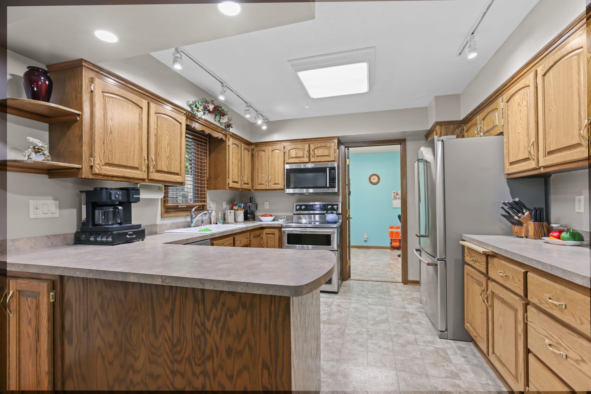 View of Residential at 1113 106th Avenue, Blaine MN 55434, Blaine (20 of 50) - Mike Wilen | Minnesota Team Real Estate