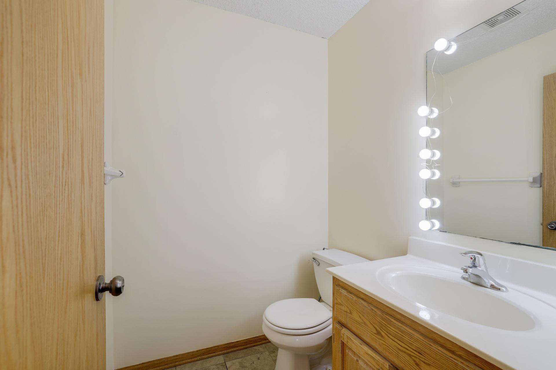 View of Residential at 2461 Williams Drive, Burnsville MN 55337, Burnsville (22 of 55) - Mike Wilen | Minnesota Team Real Estate