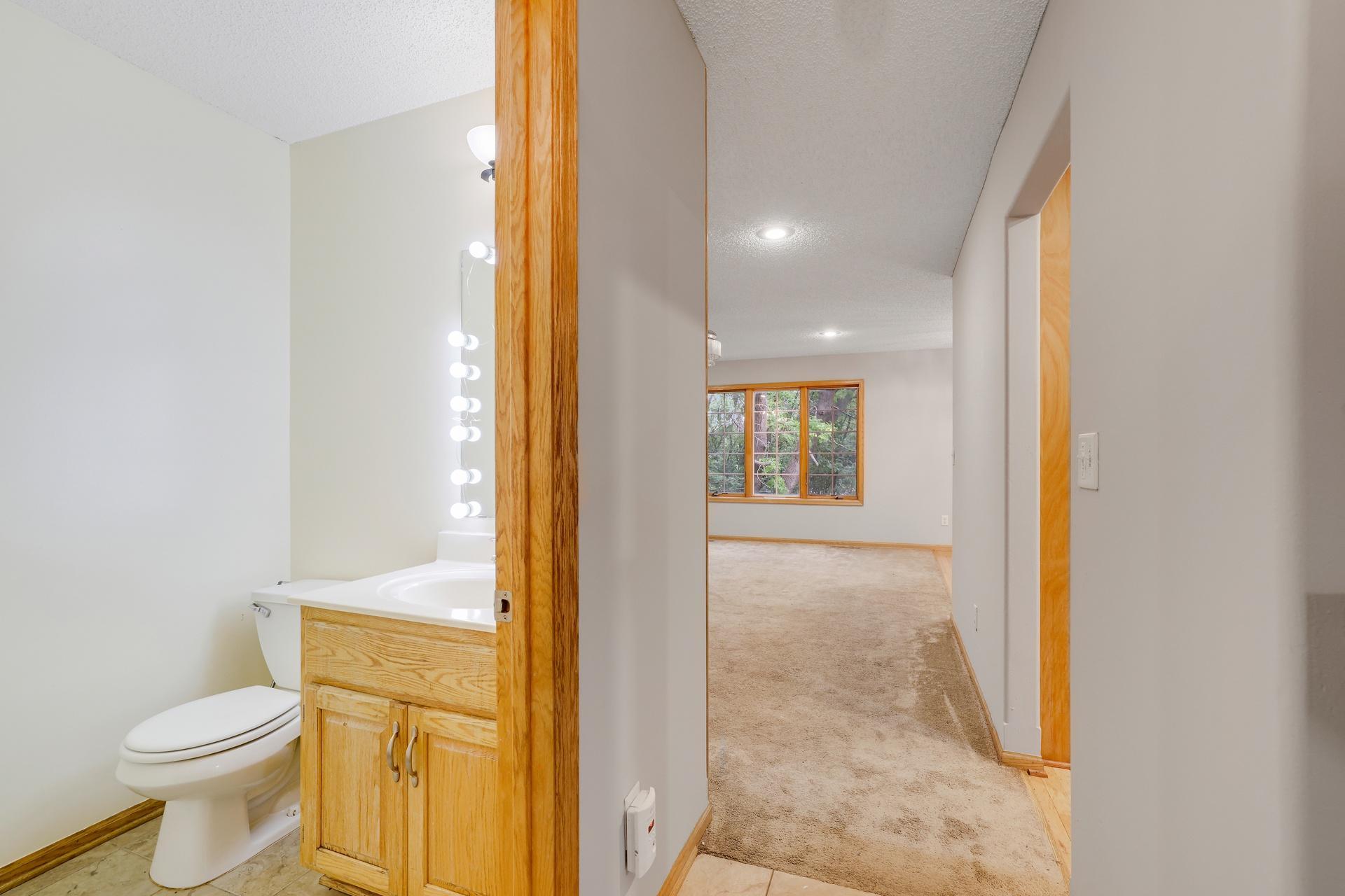 View of Residential at 2461 Williams Drive, Burnsville MN 55337, Burnsville (21 of 55) - Mike Wilen | Minnesota Team Real Estate