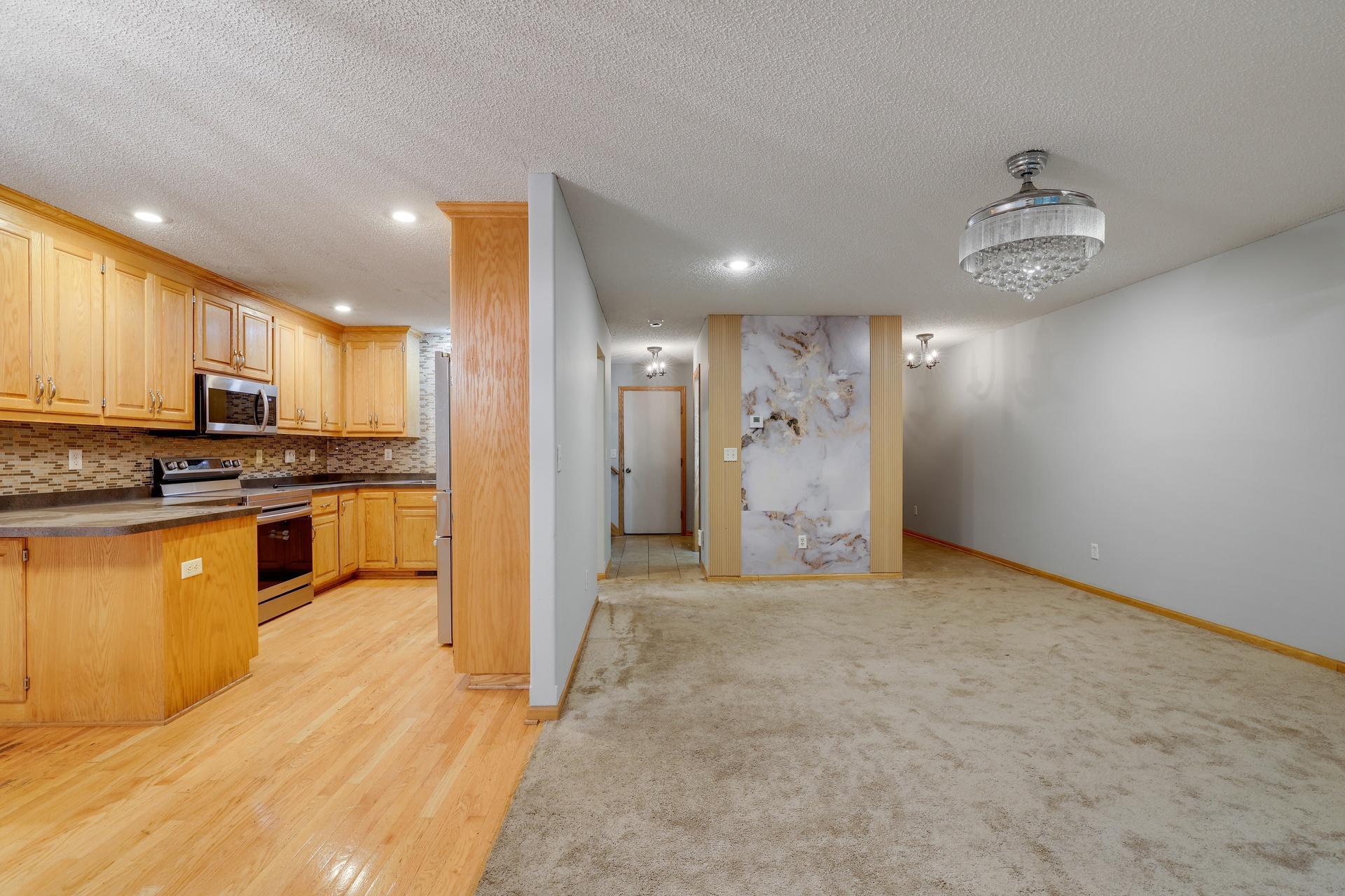 View of Residential at 2461 Williams Drive, Burnsville MN 55337, Burnsville (14 of 55) - Mike Wilen | Minnesota Team Real Estate